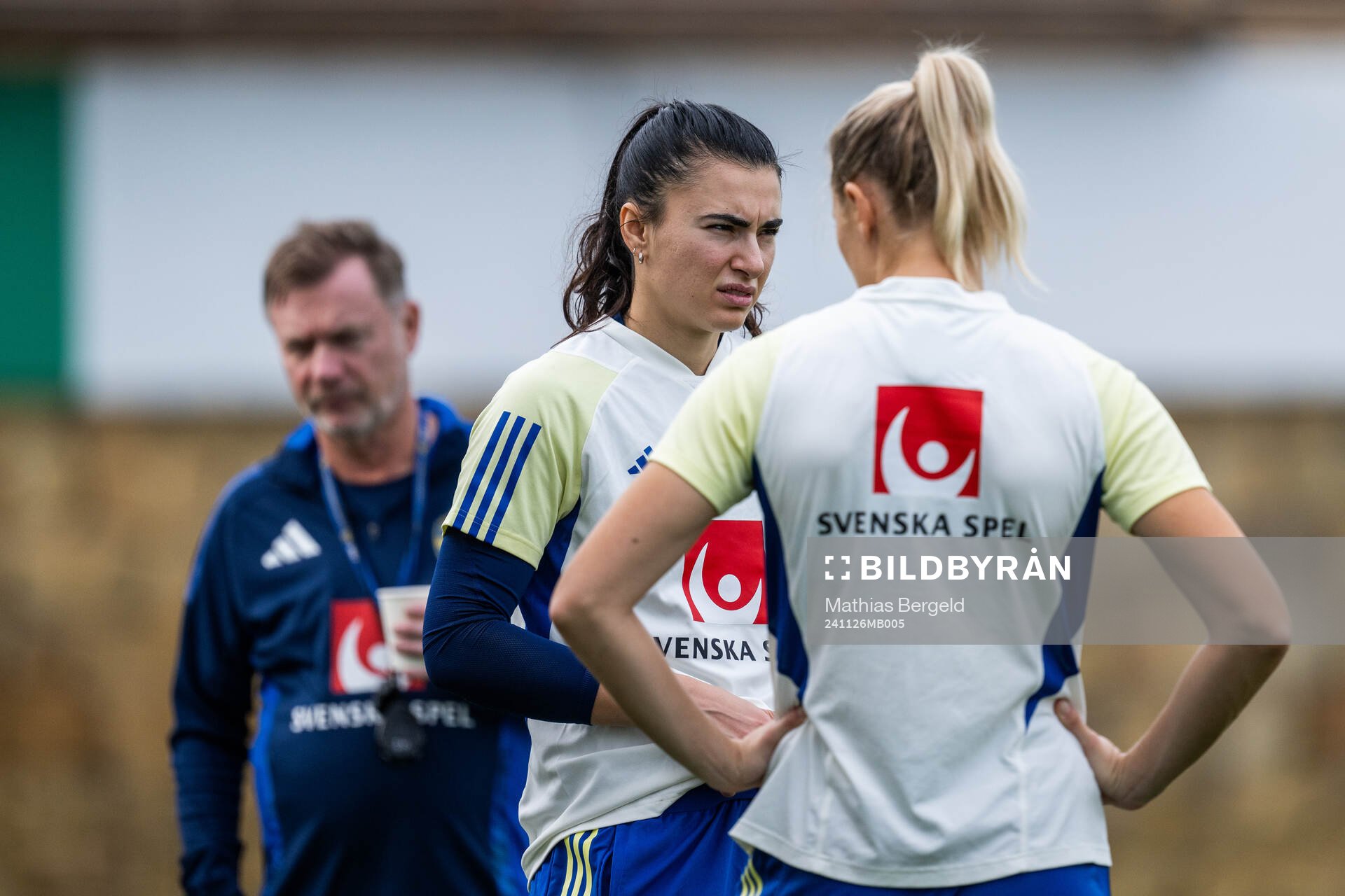 Head coach Peter Gerhardsson, goalkeeper Zecira Musovic and