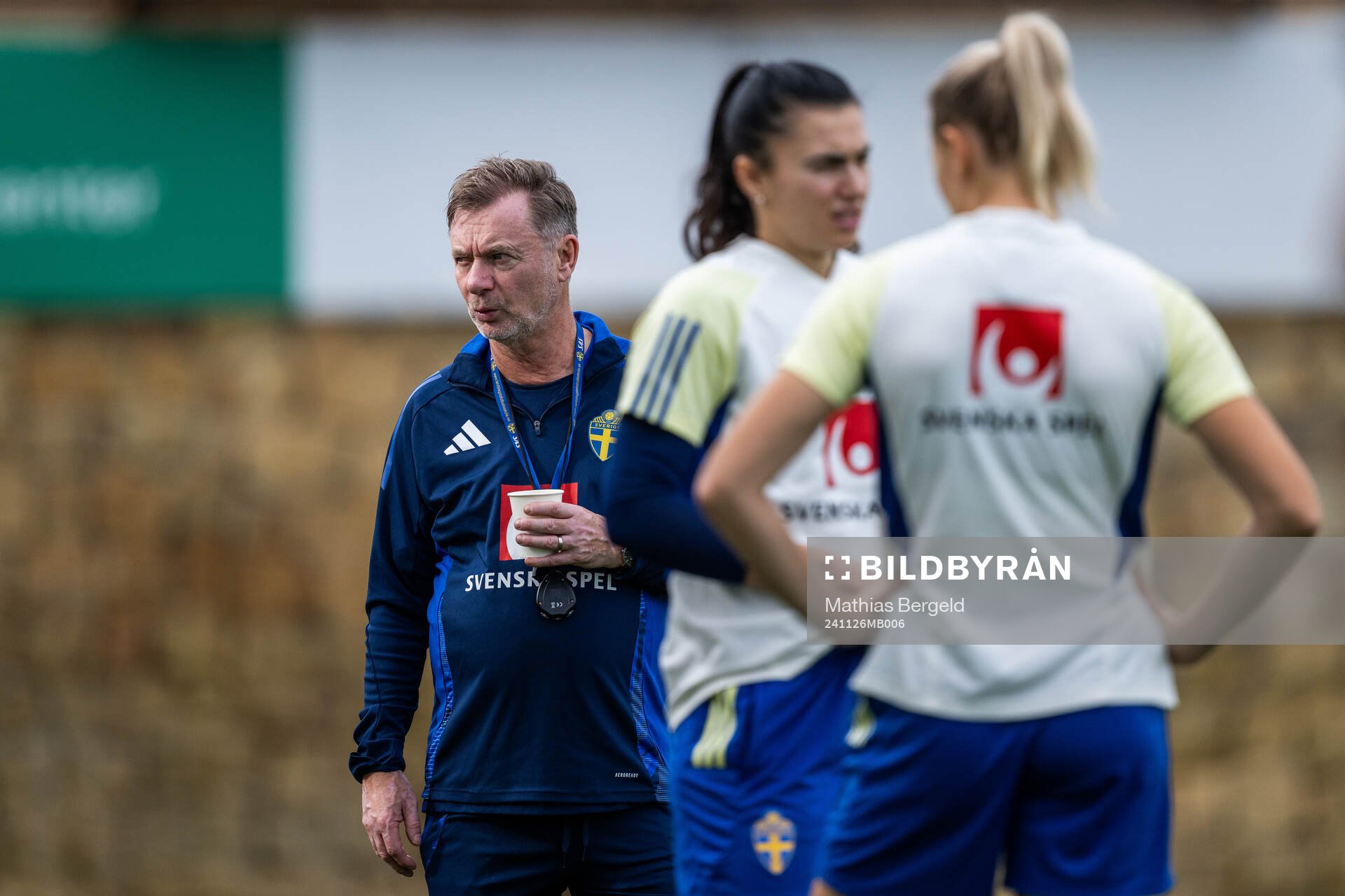 Head coach Peter Gerhardsson, goalkeeper Zecira Musovic and