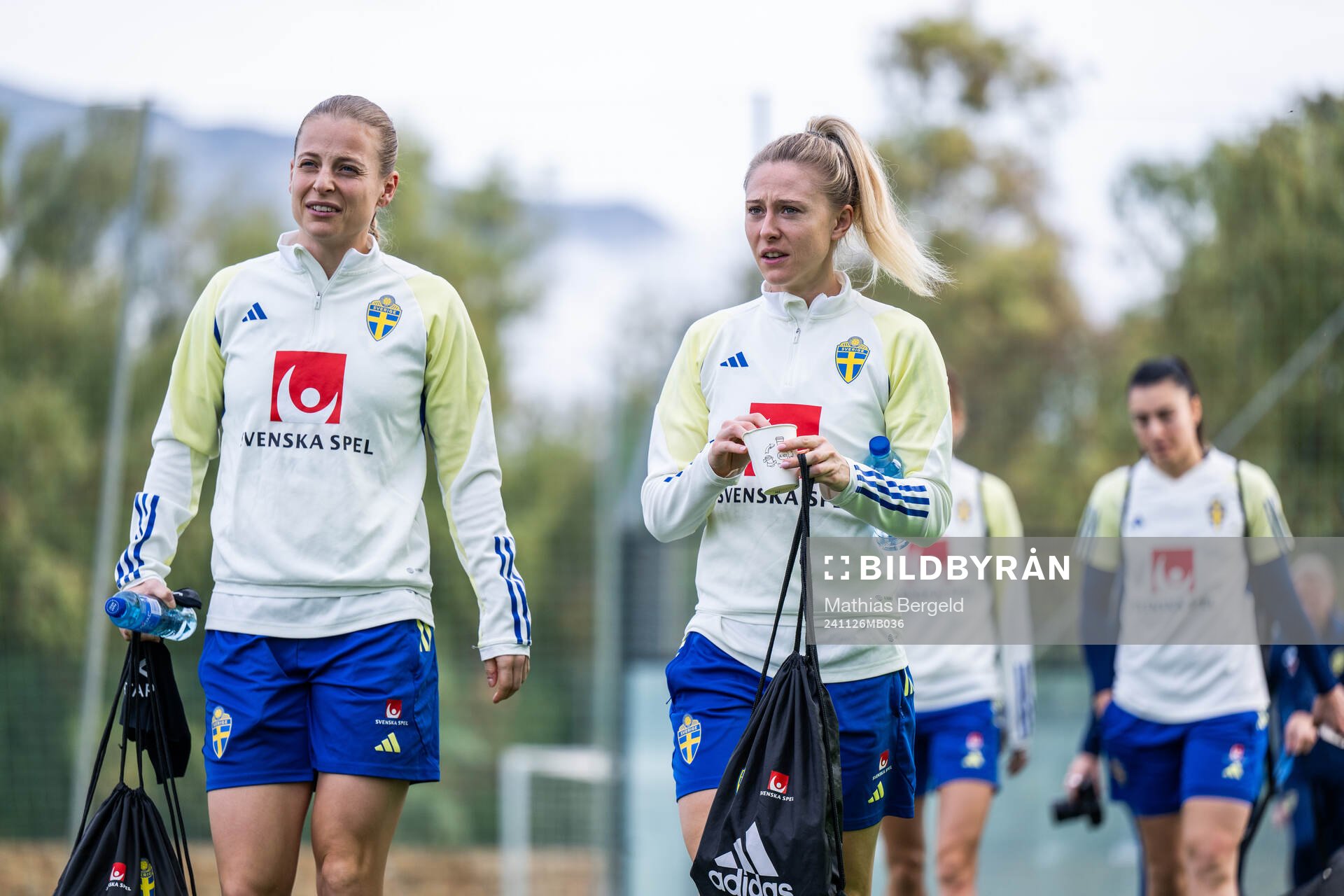 Anna Anvegård and Rebecka Blomqvist of the Swedish women's