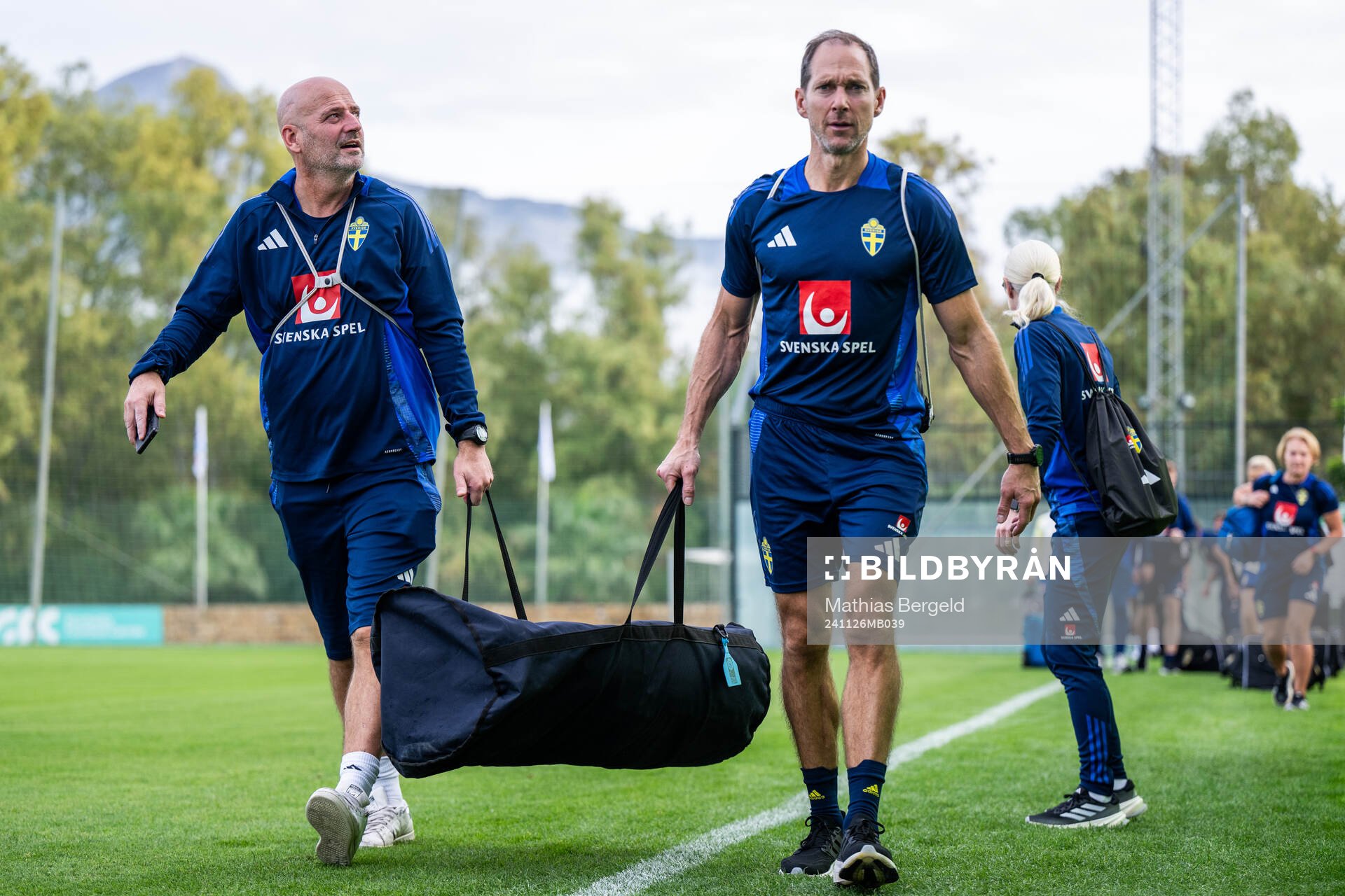 Assistant coach Magnus Wikman and physio Martin Bergqvist