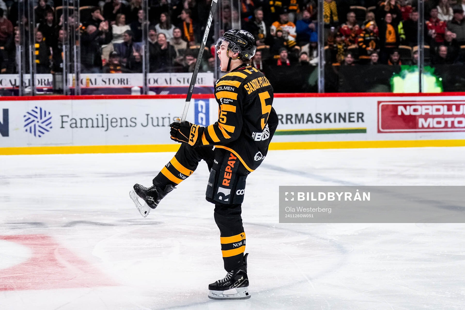 Skellefteås Axel Sandin Pellikka jublar