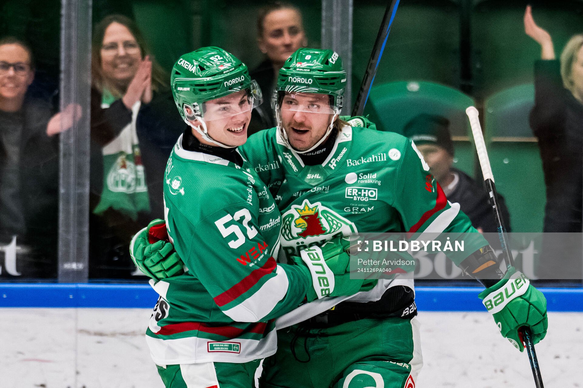 Rögles Felix Nilsson och Linus Sandin jublar