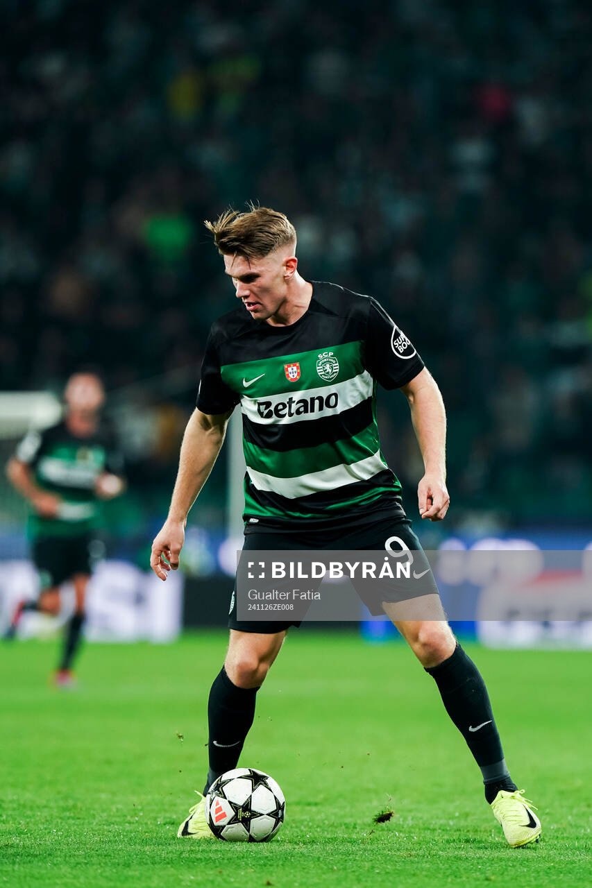 Viktor Gyökeres of Sporting Lisbon during the Champions League football match between Sporting Lisbon and Arsenal on November 26, 2024 in Lissabon.