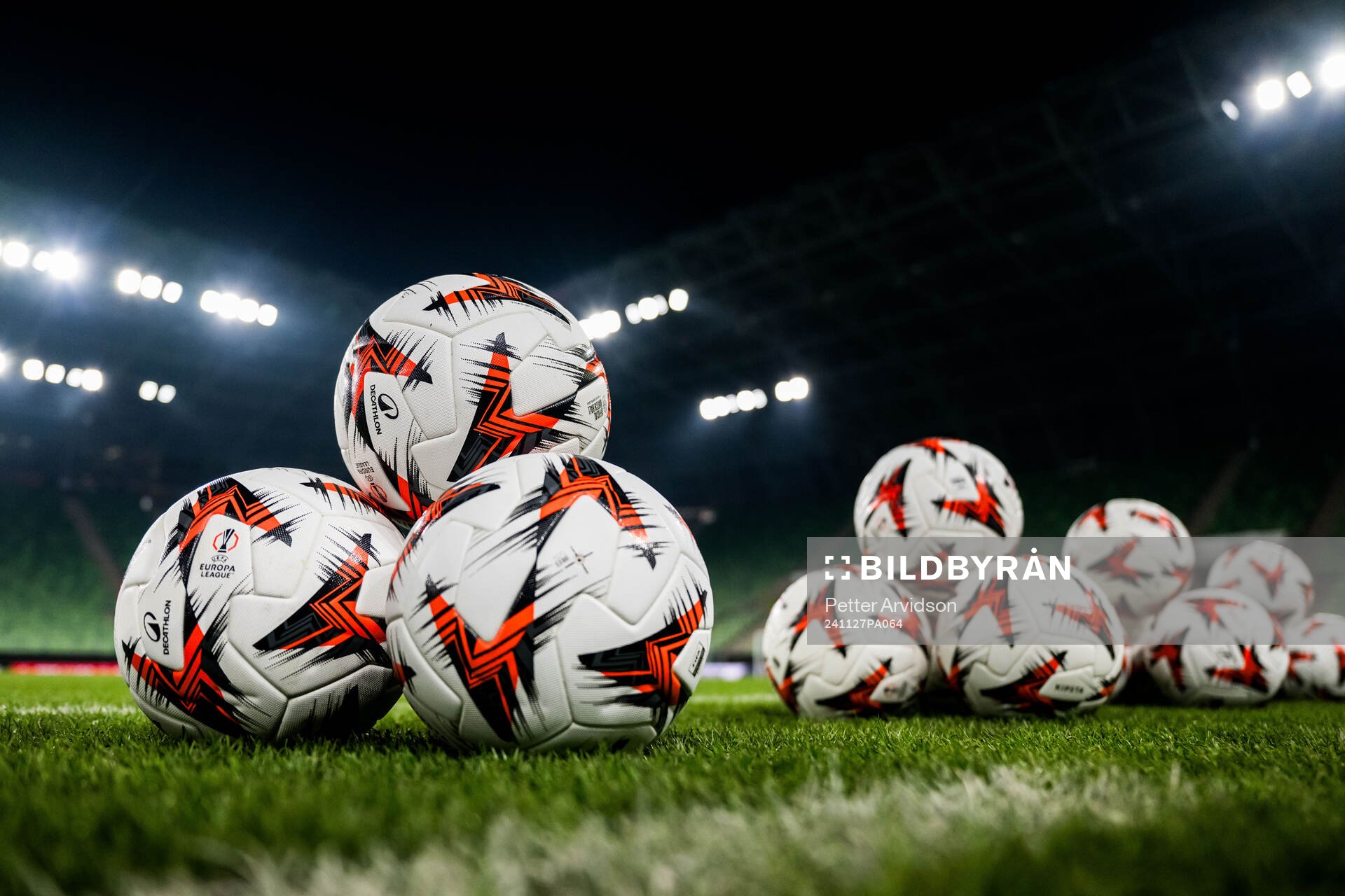 Official match balls