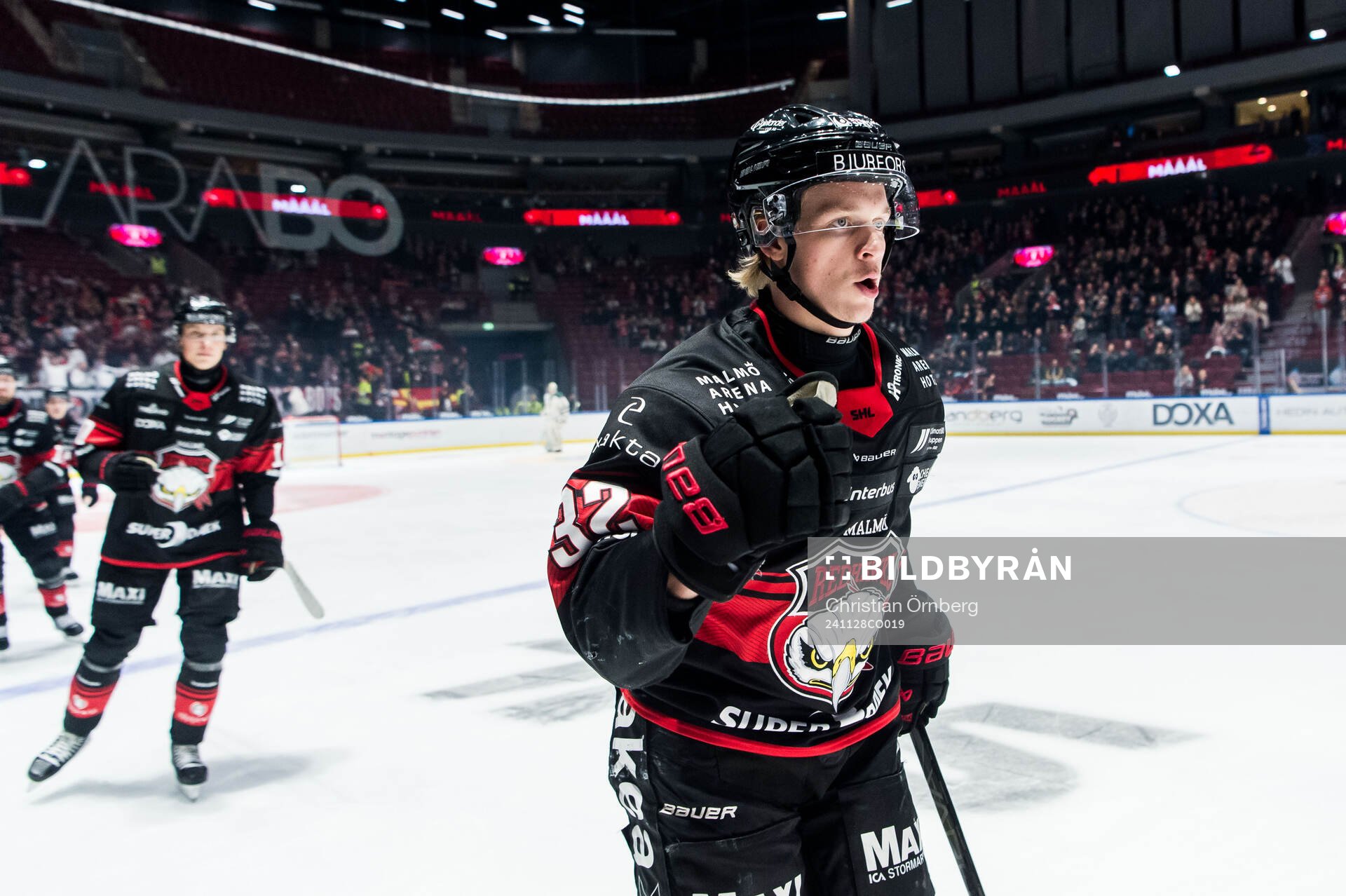 Malmö Redhawks Joona Ikonen jublar