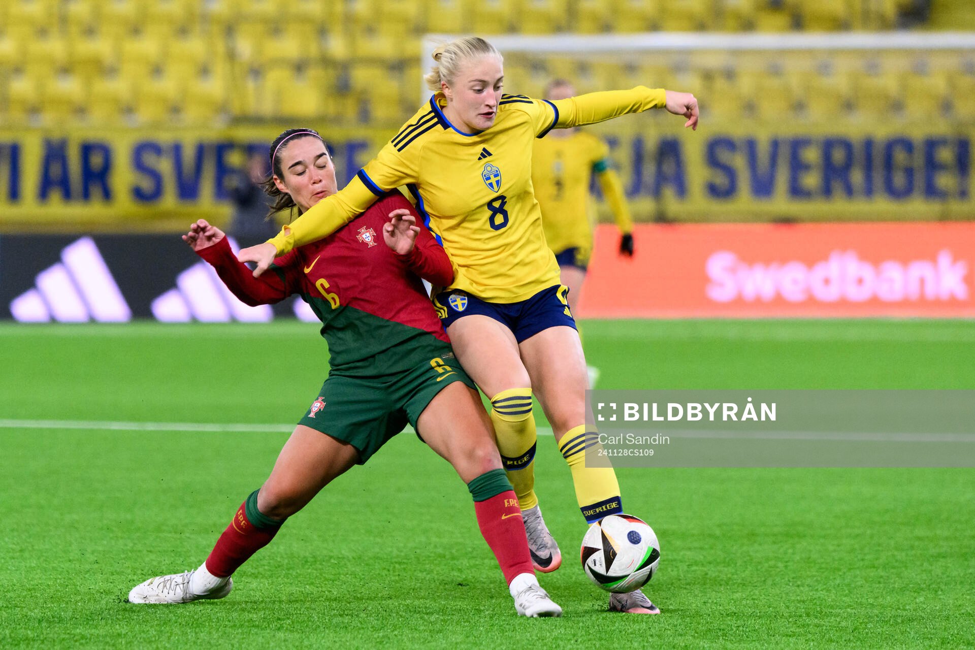 Ana Albuquerque of Portugal and Wilma Leidhammar of Sweden