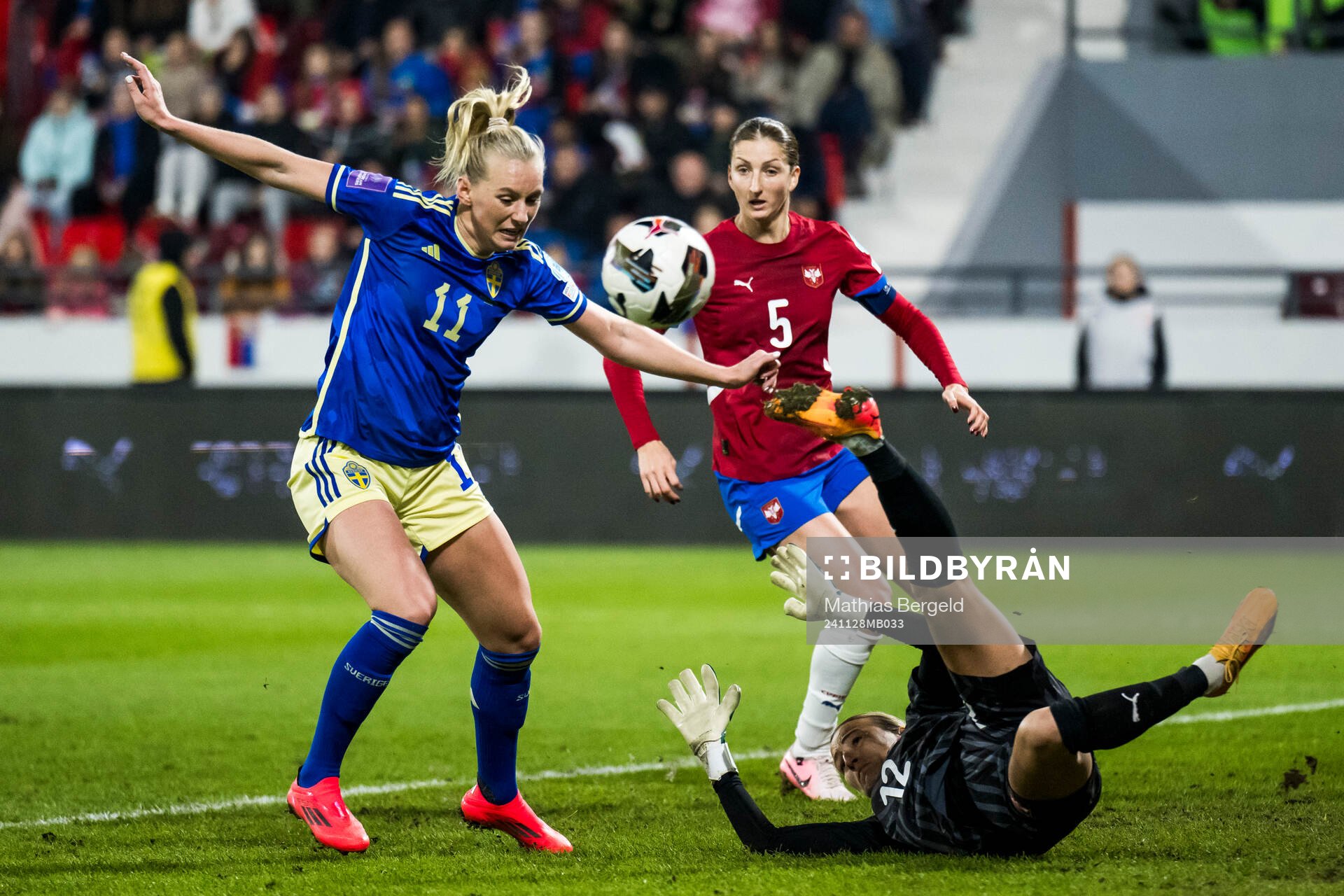 Stina Blackstenius of Sweden against Violeta Slovic  and