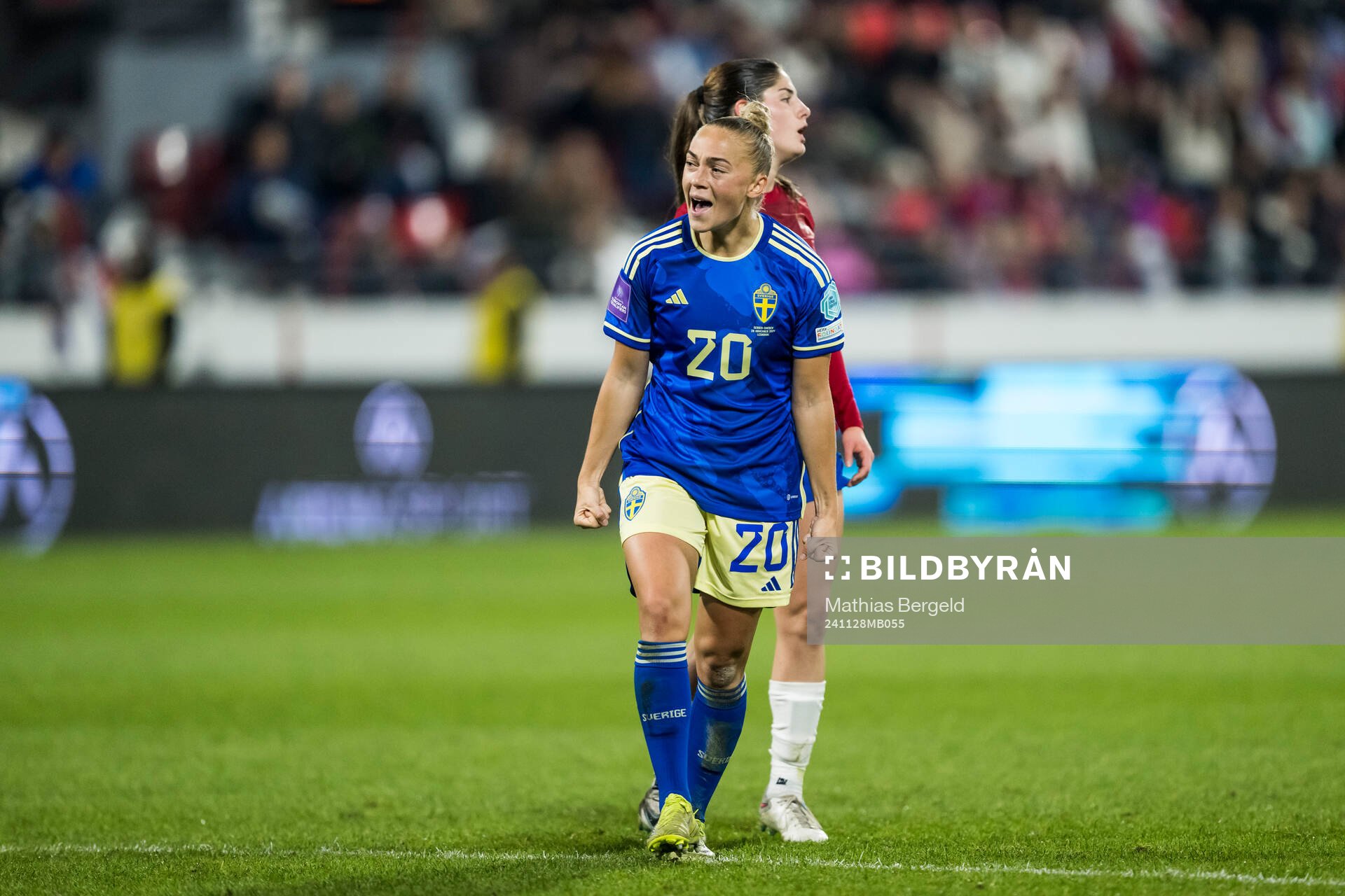 Hanna Bennison of Sweden celebrating the 1-0 goal