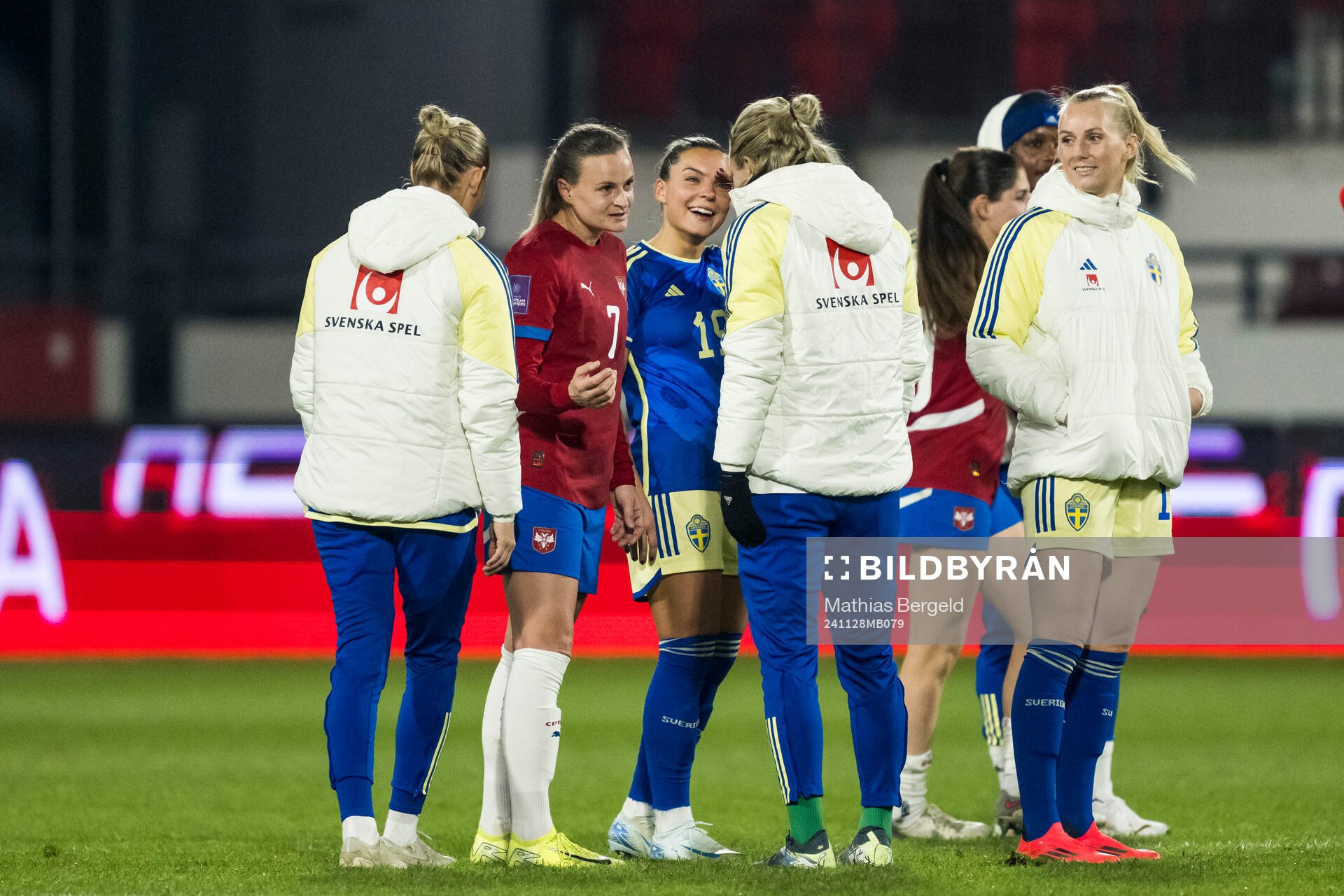 Milica Mijatovic of Serbia with Johanna Rytting Kaneryd and