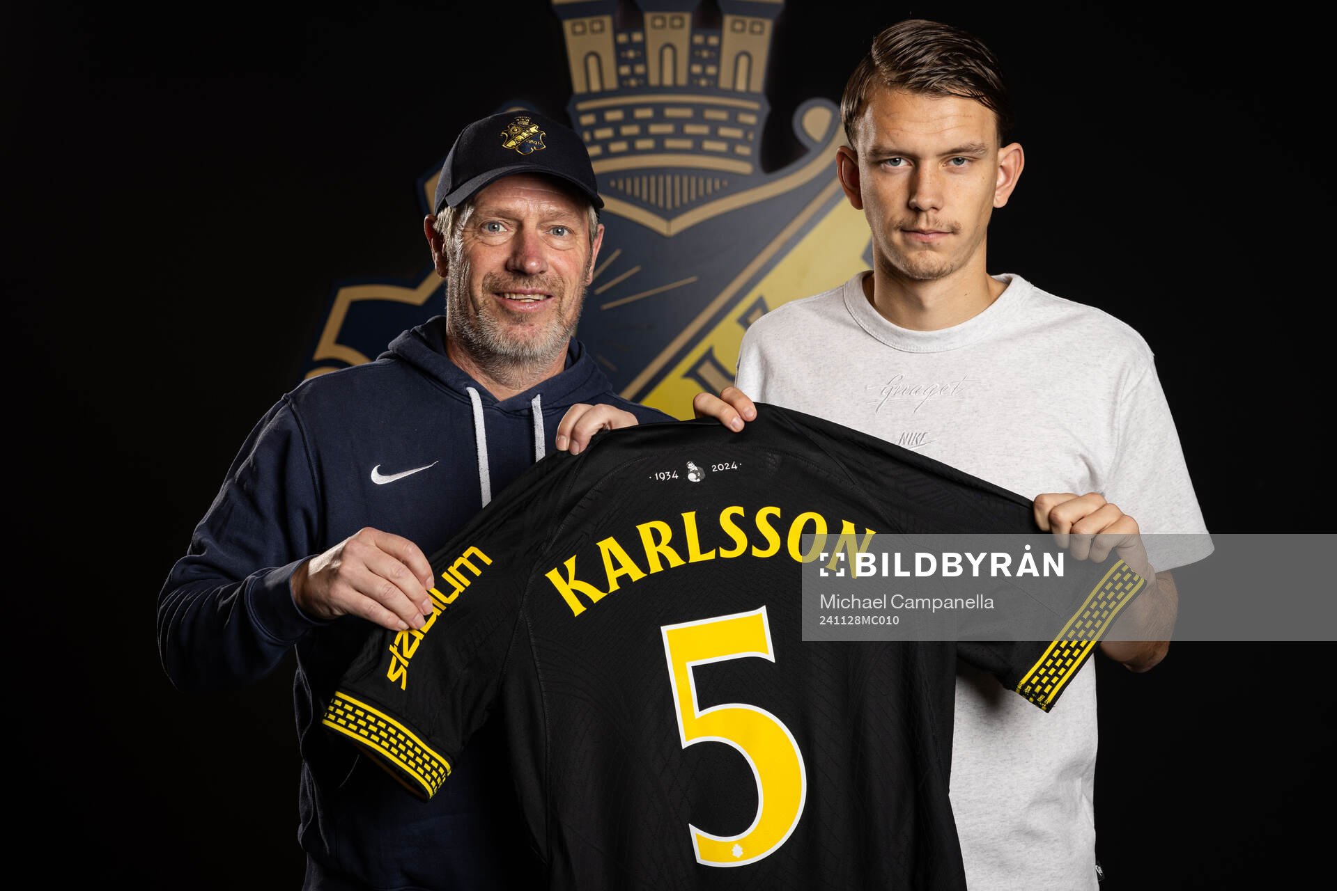 AIKs sportchef Thomas Berntsen och Kazper Karlsson