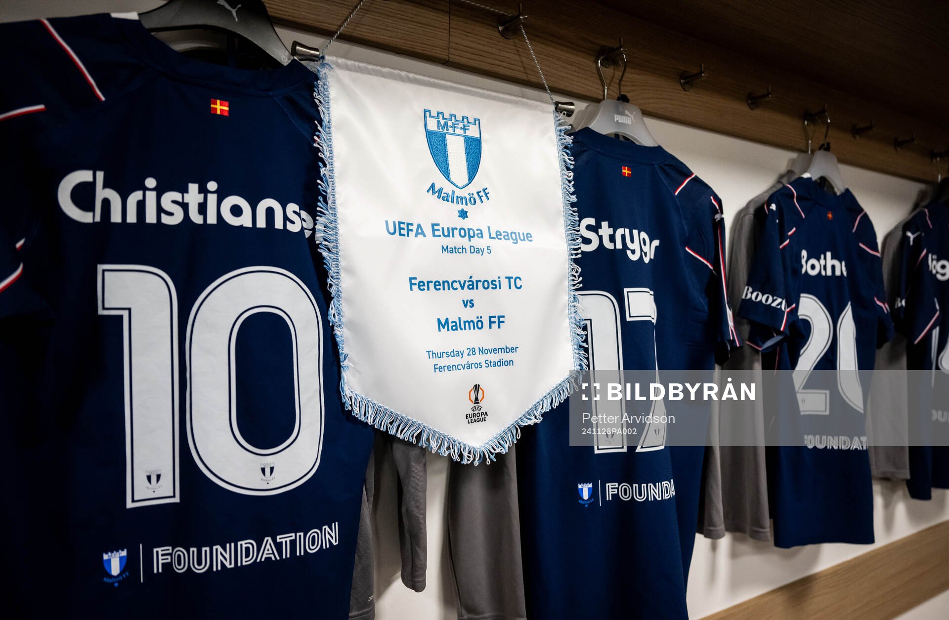 The pennant and the kits of Anders Christiansen and Jens