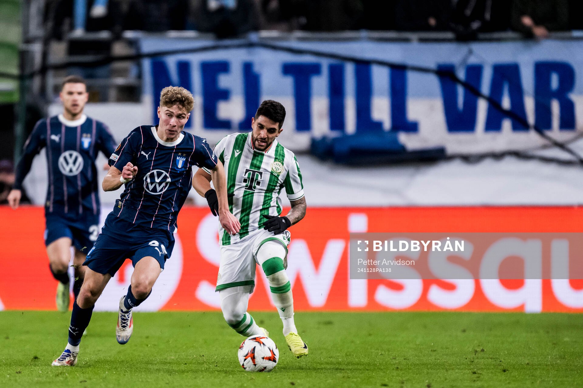 Hugo Bolin and Gabriel Busanello of Malmö FF
