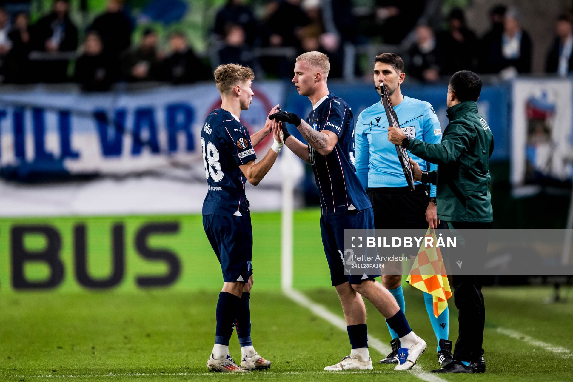 Hugo Bolin and Daniel Gudjohnsen of Malmö FF