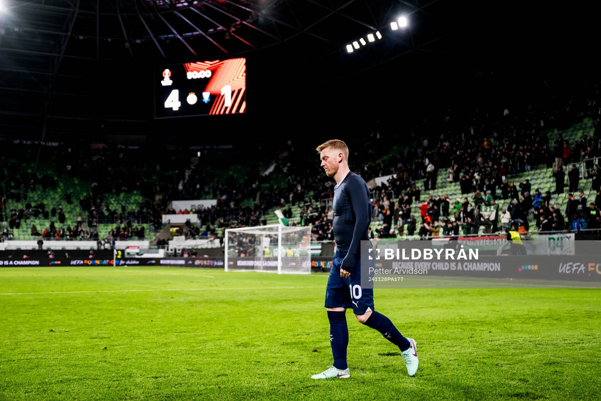 Anders Christiansen of Malmö FF looks dejected