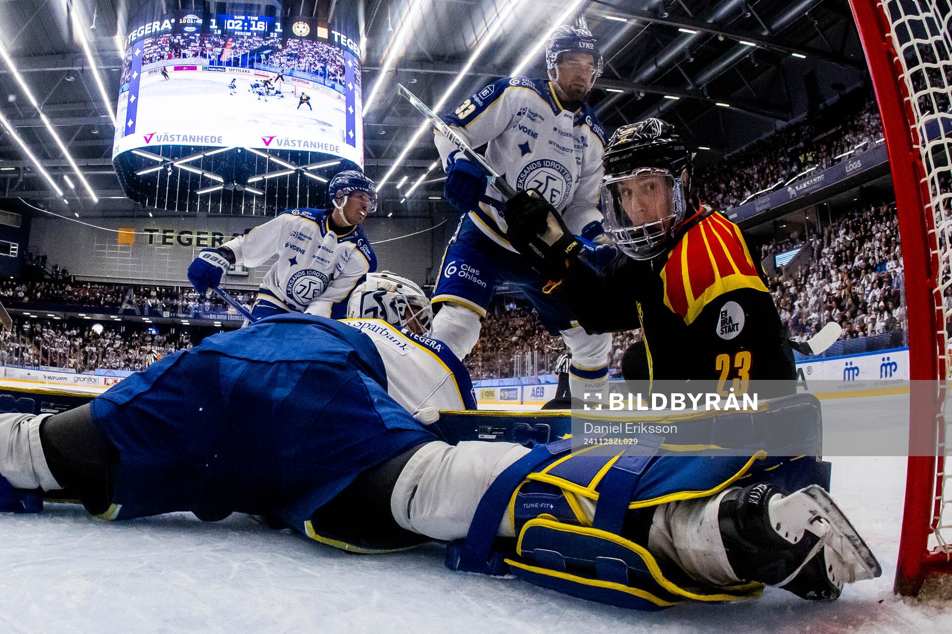 Leksands målvakt Marcus Gidlöf och Leksands Eddie Larsson