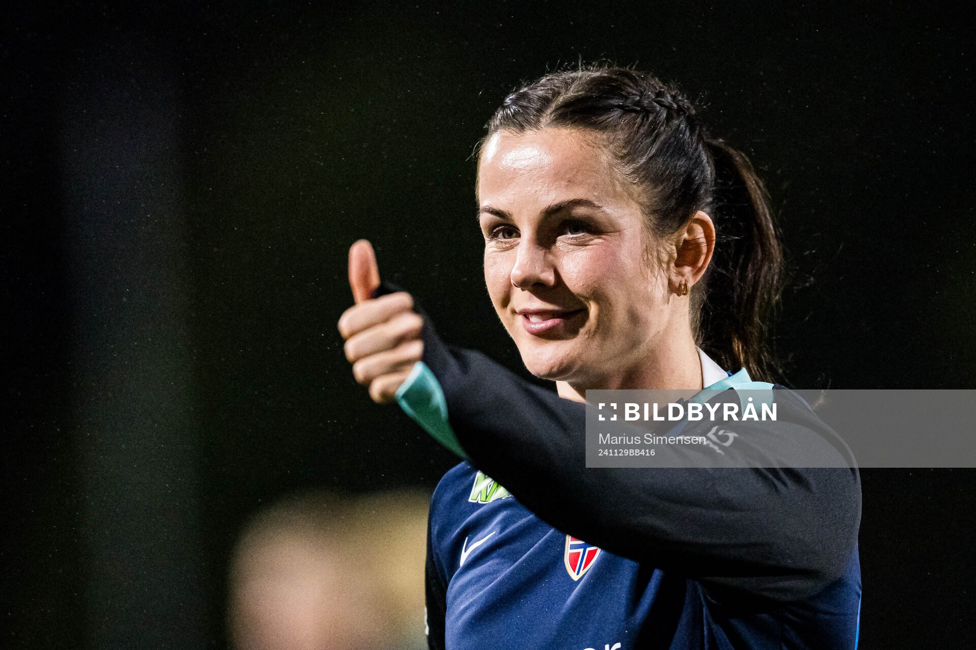 Tuva Hansen of Norway warms up
