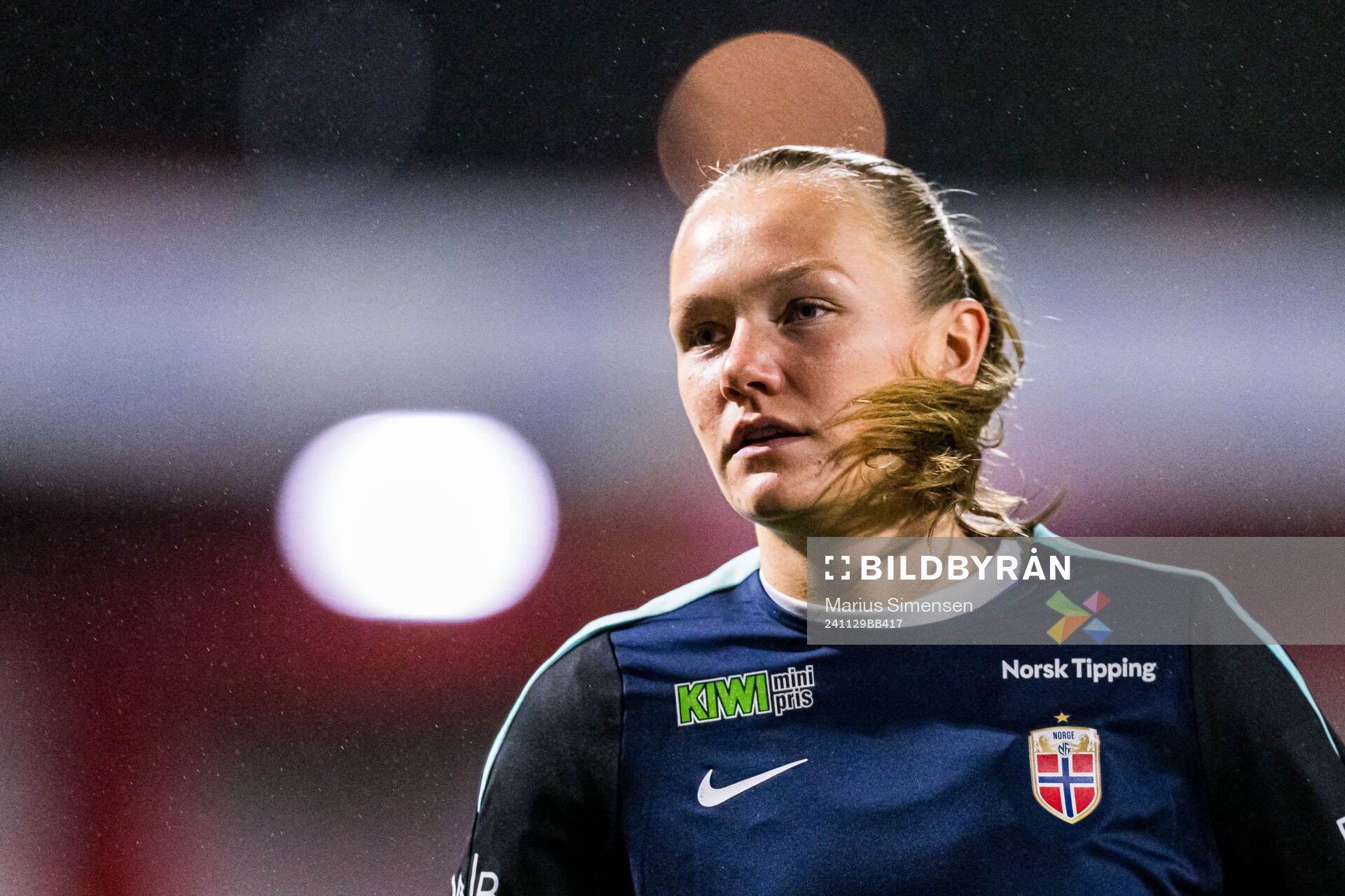 Frida Maanum of Norway warms up