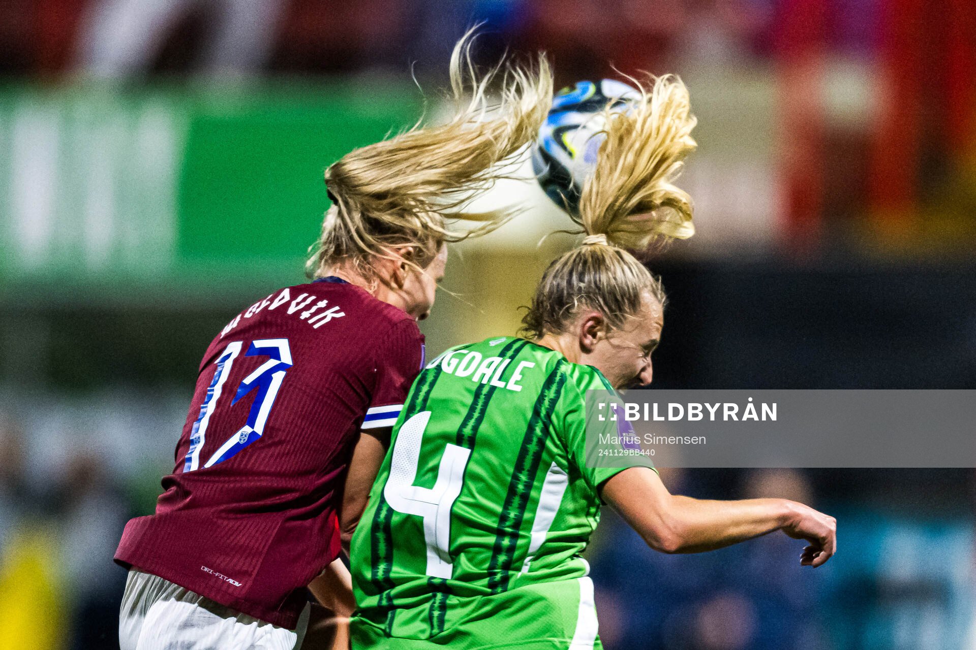 Emilie Woldvik of Norway and Rachel Dugdale of Northern