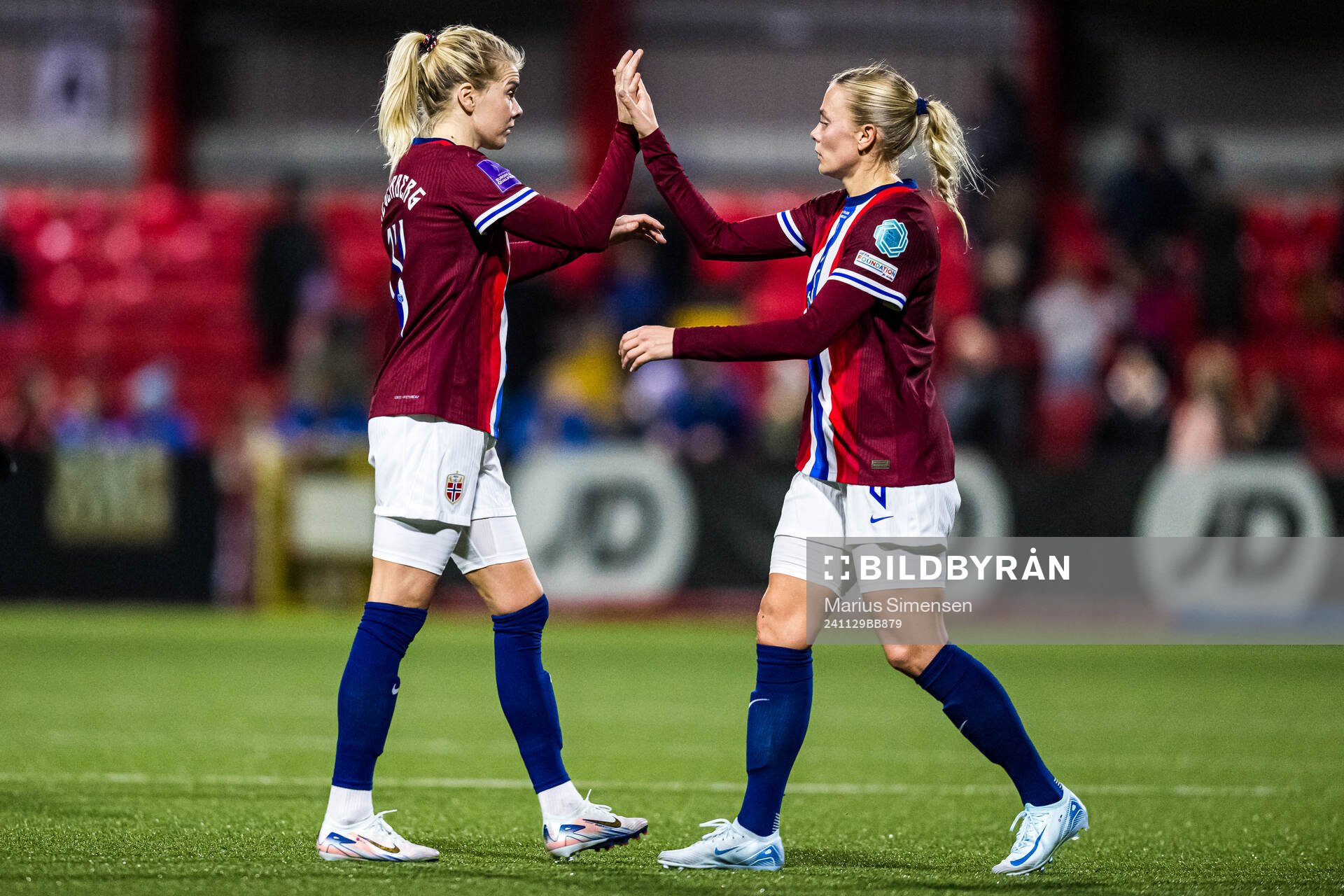 Ada Stolsmo Hegerberg and Guro Bergsvand of Norway