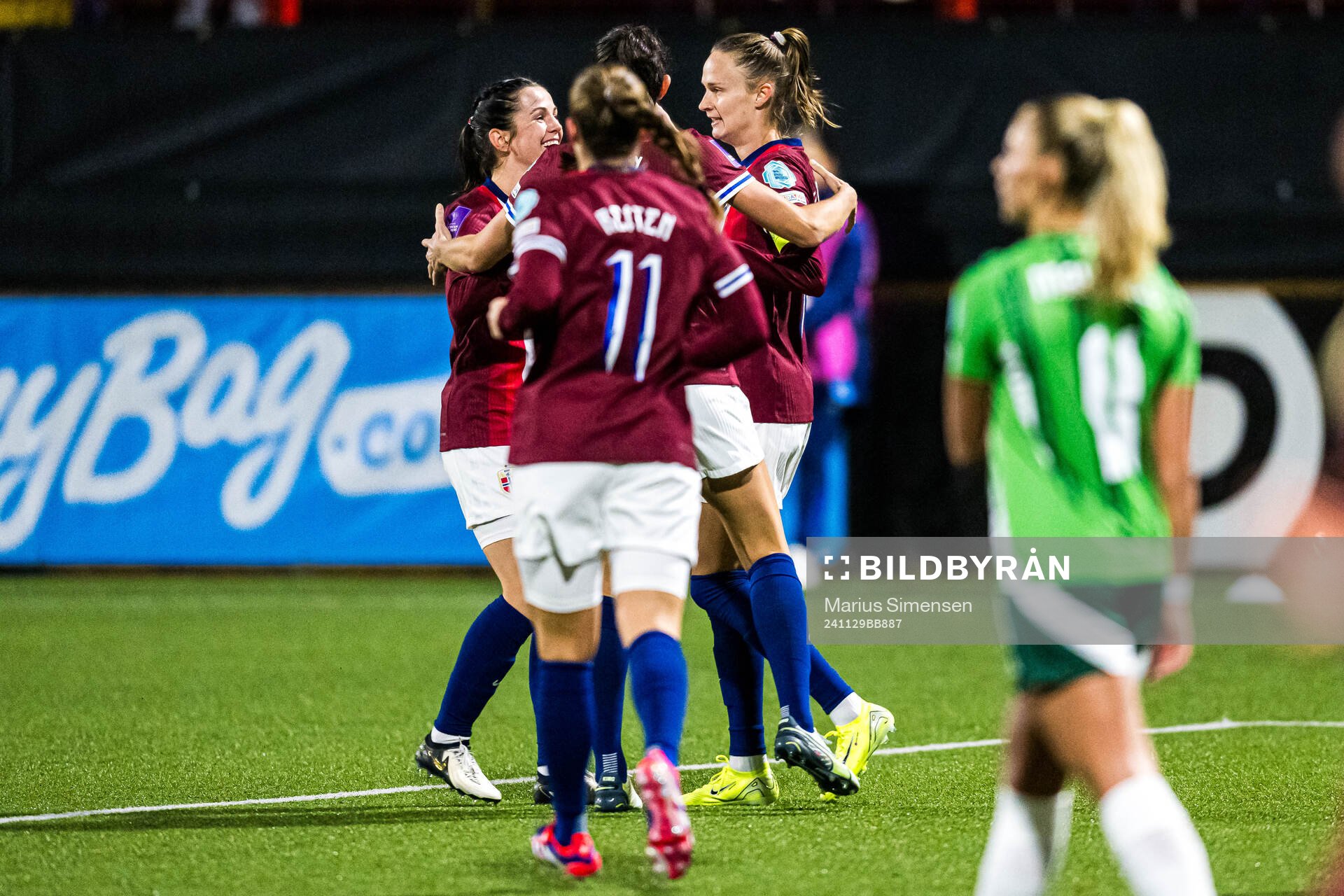 Caroline Graham Hansen of Norway celebrates