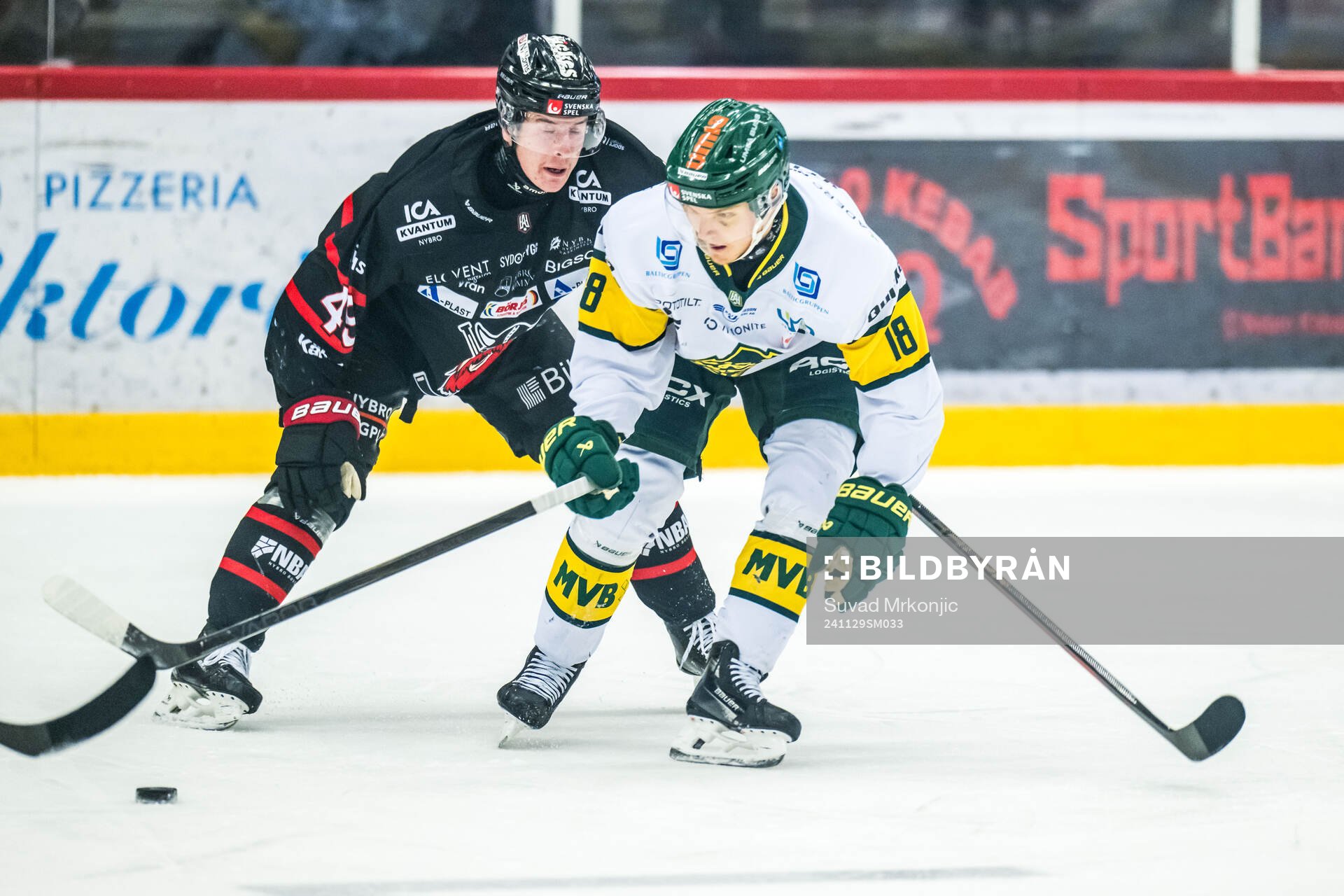 Nybros Kalle Holm och Björklövens Axel Ottosson