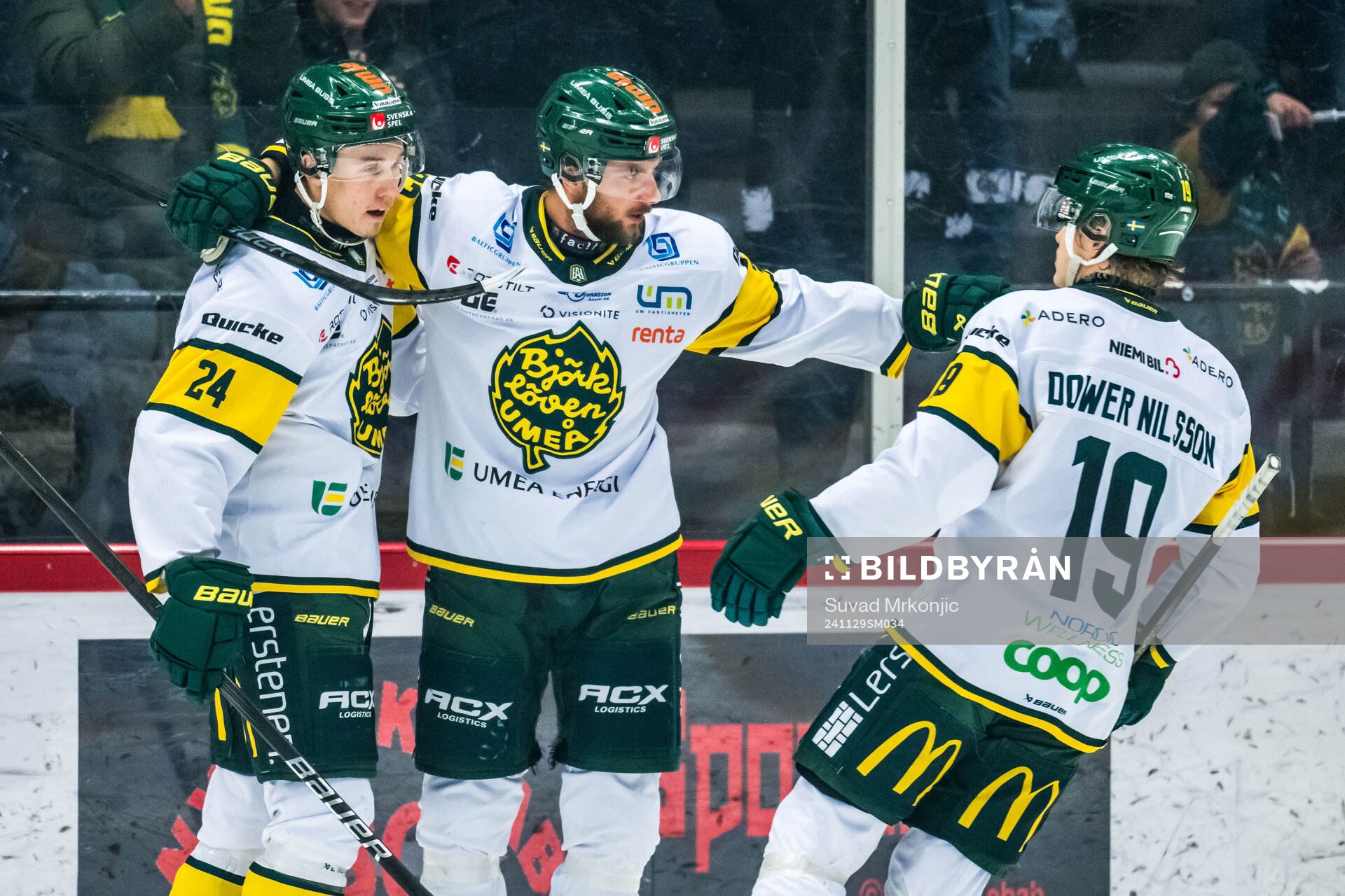 Björklövens Jacob Olofsson jublar