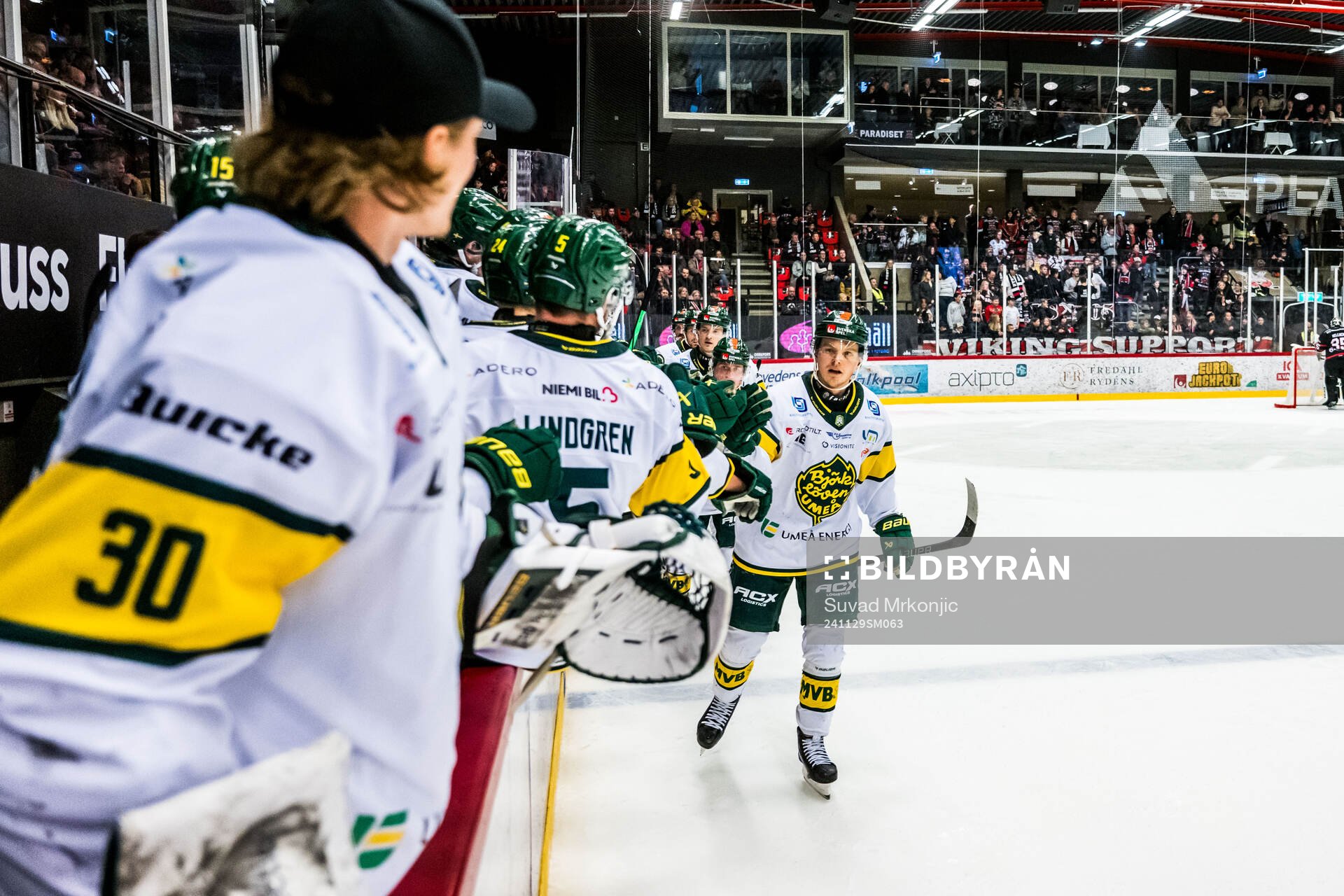 Björklövens Axel Ottosson jublar