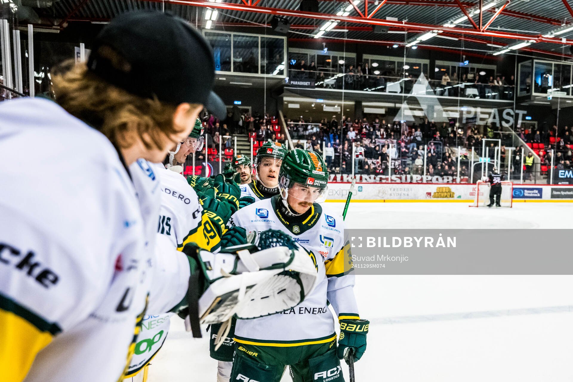 Björklövens Joel Mustonen jublar