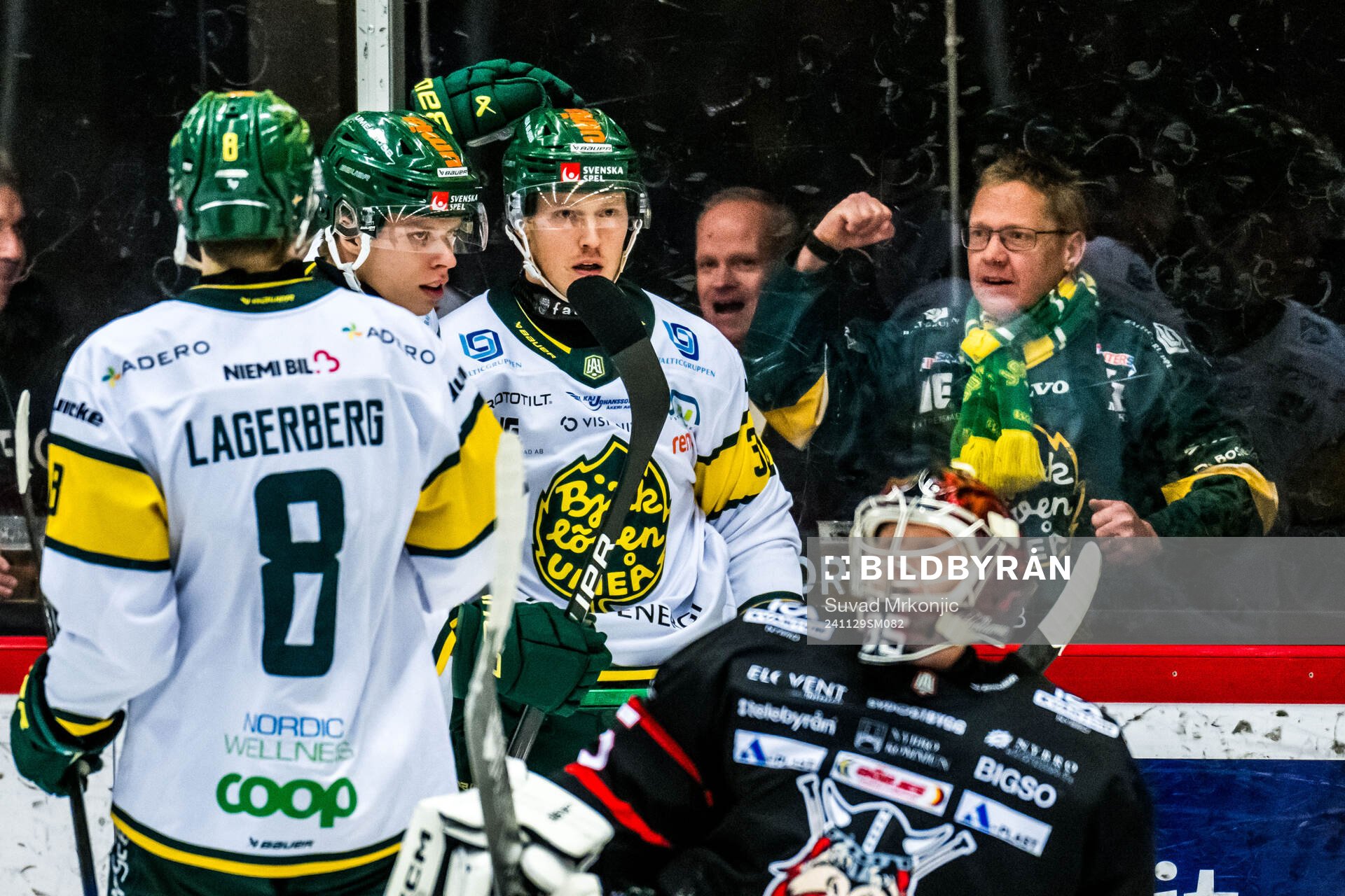 Björklövens Erik Andersson jublar