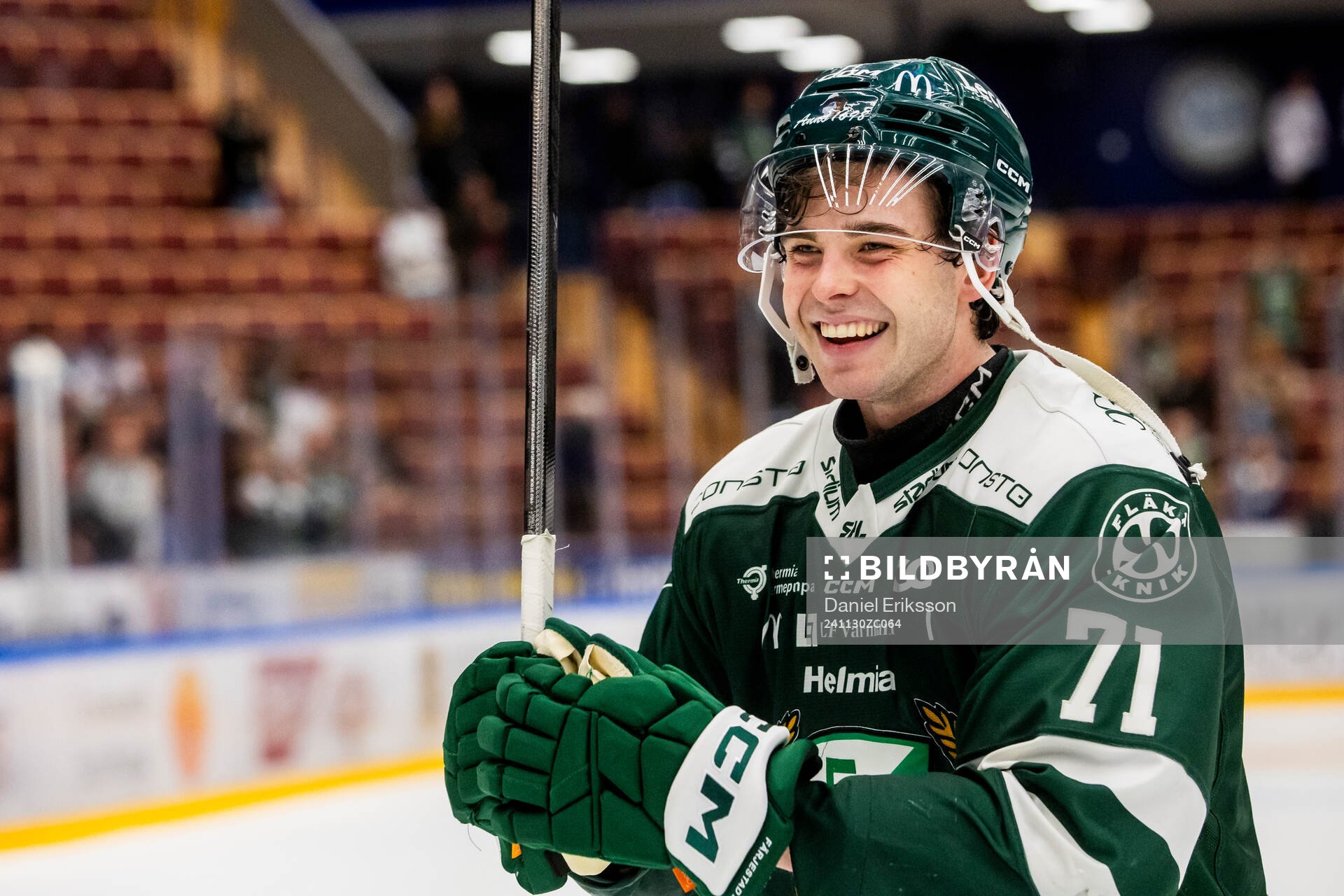 Färjestads Viktor Lodin jublar