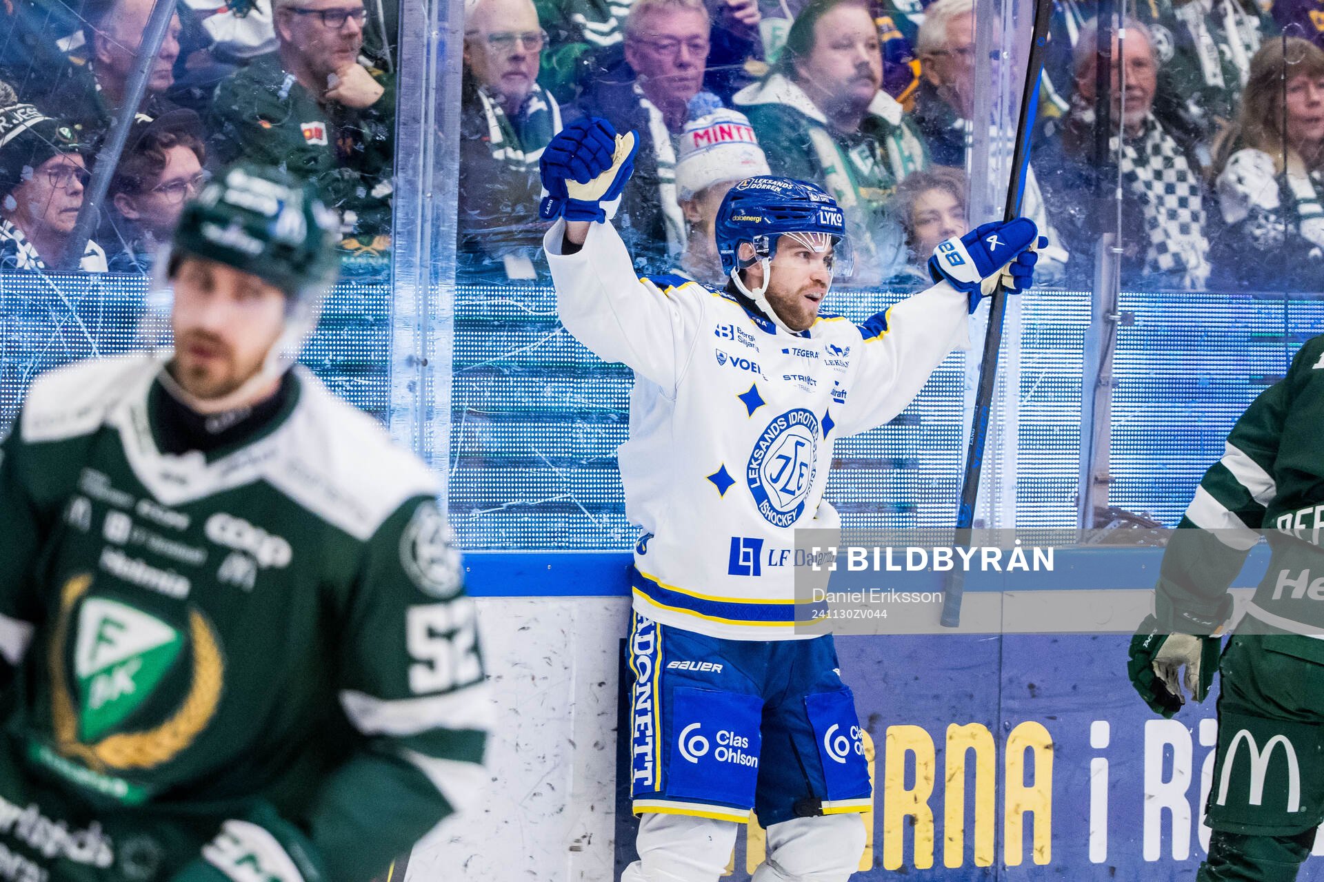 Leksands Oskar Lang jublar