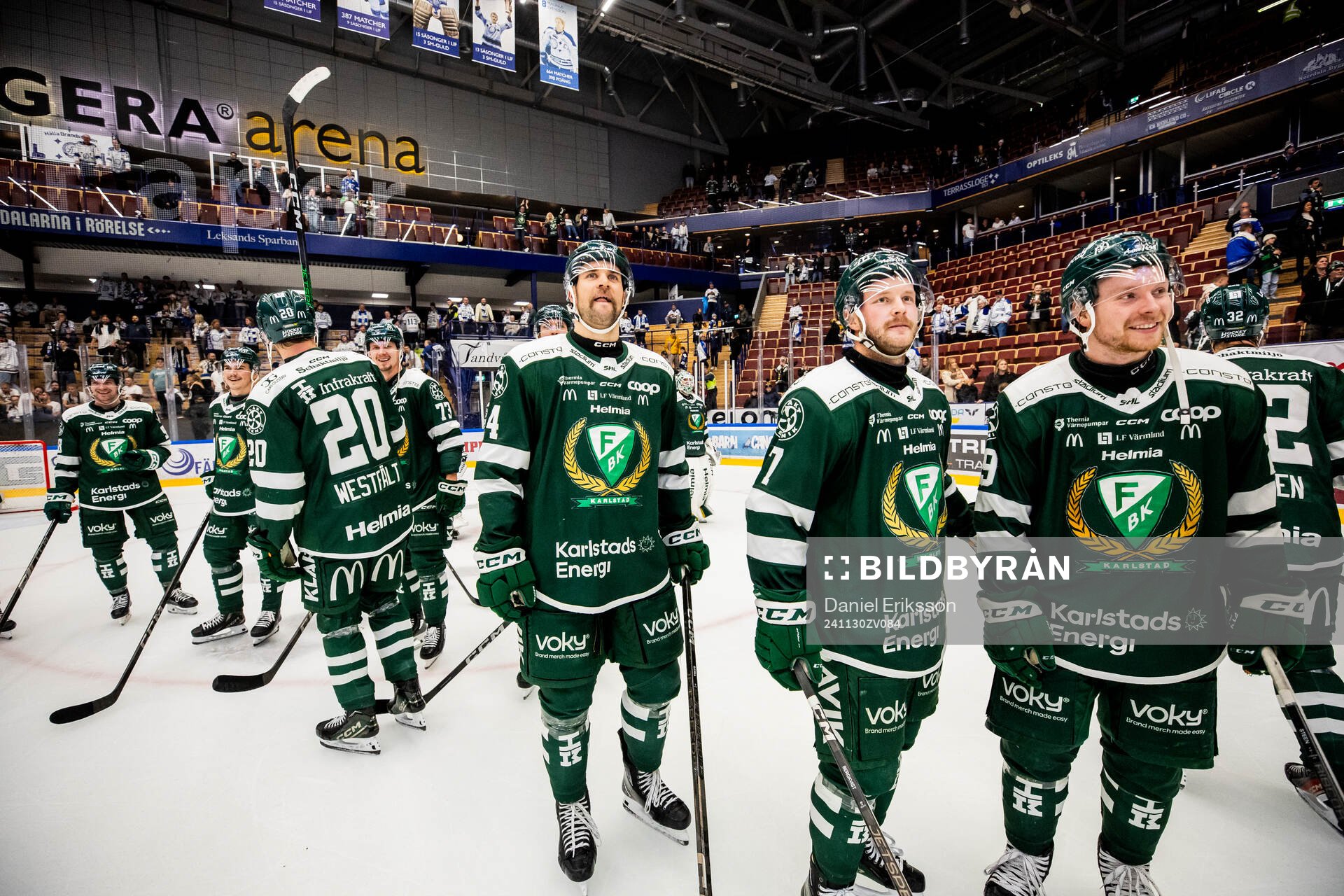 Färjestads spelarna jublar