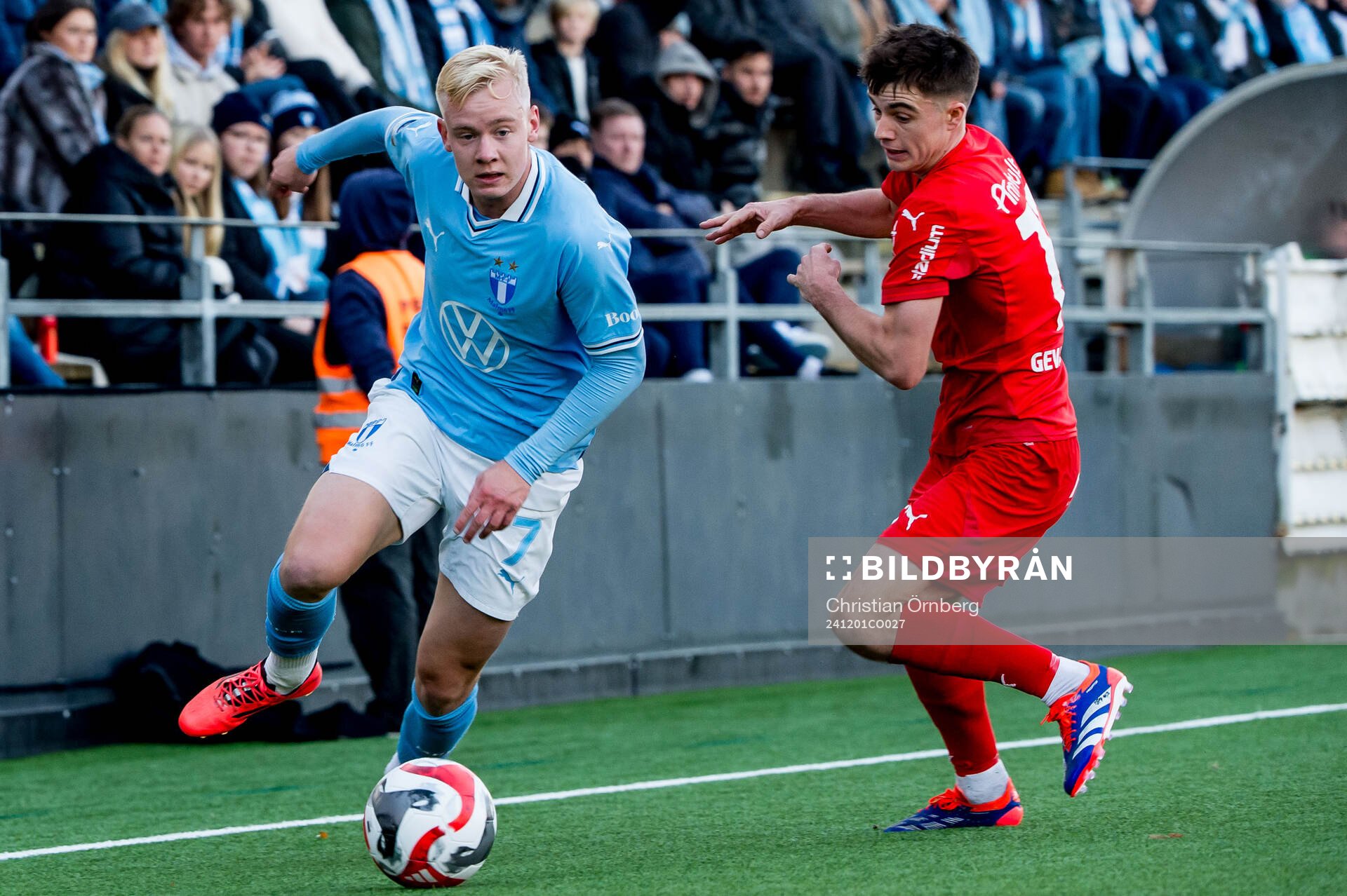 Malmö FFs Otto Rosengren och Torslandas Owen Parker-Price