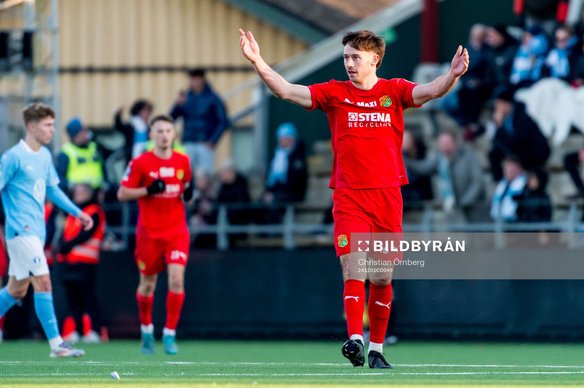 Torslandas Sean John Bright jublar