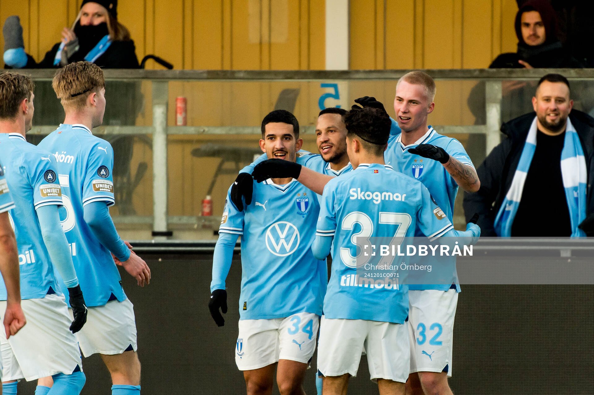 Malmö FFs Daniel Gudjohnsen jublar under fotbollsmatchen i Svenska Cupen mellan Malmö FF och Torslanda den 1 december 2024 i Malmö.