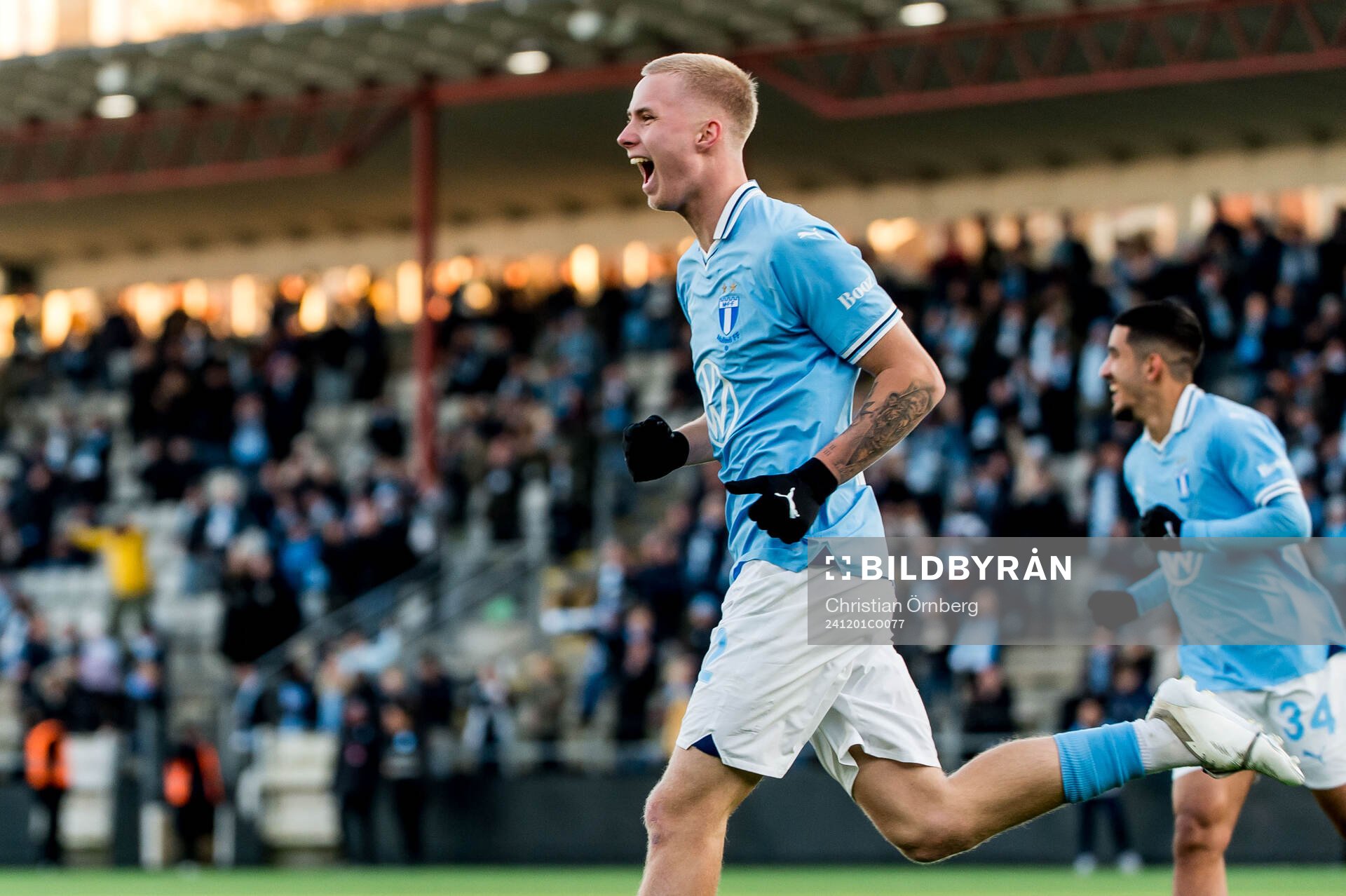 Malmö FFs Daniel Gudjohnsen jublar