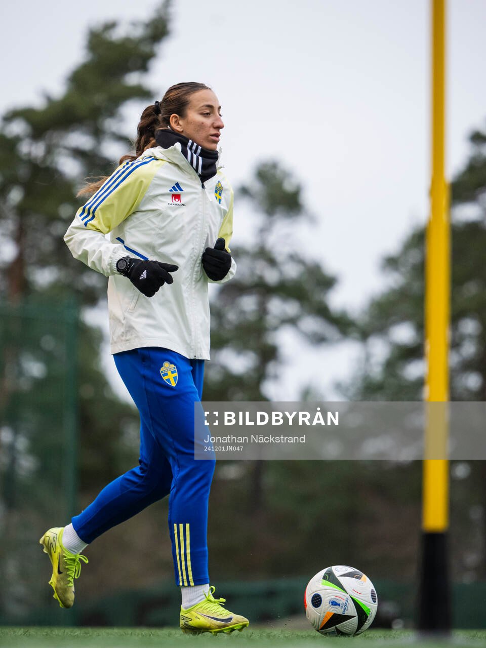 Rusul Rosa Kafaji of the Swedish women's national football