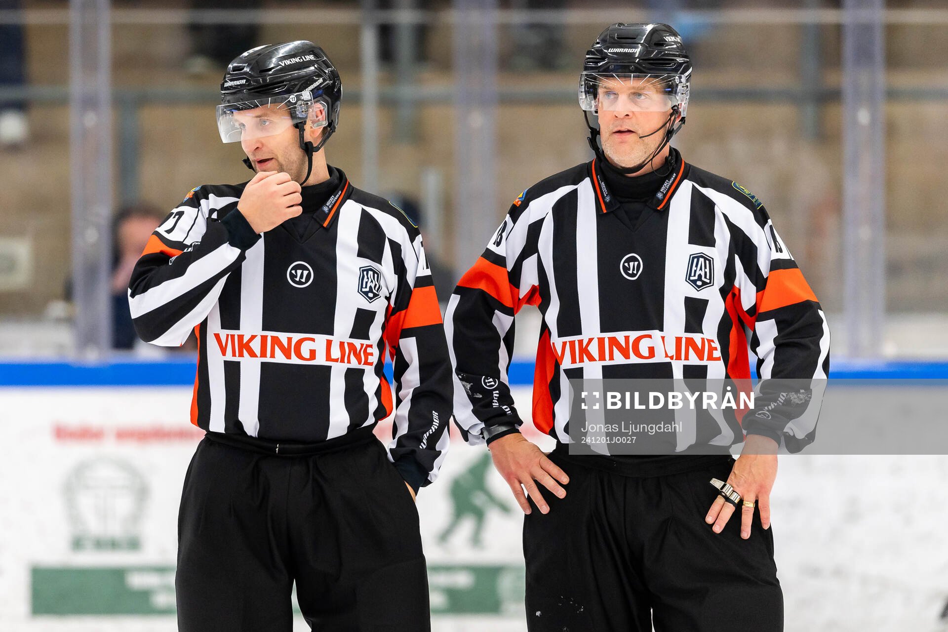 Domare Niklas Johansson och Domare Mikael Nord