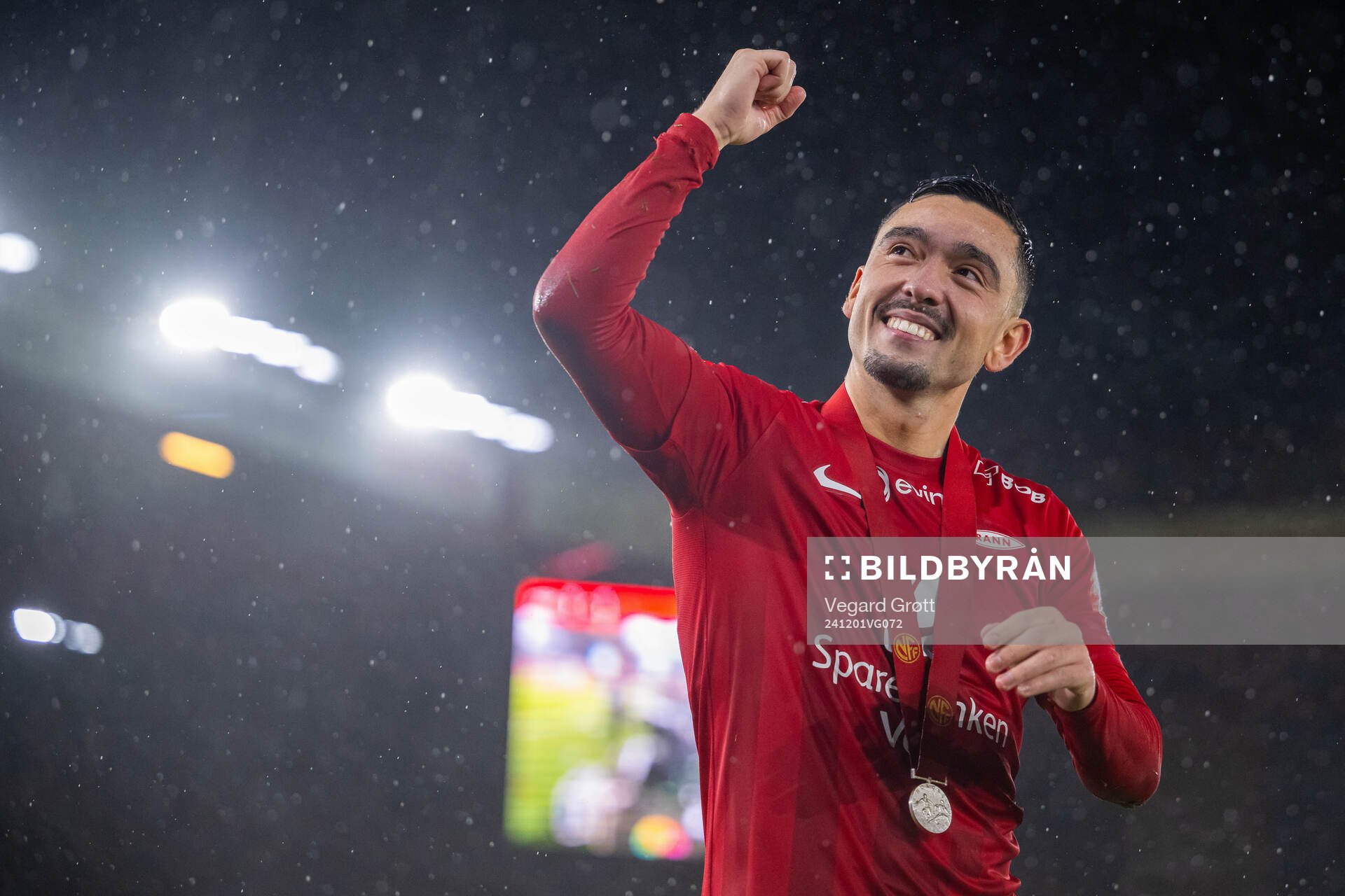 Niklas Castro of Brann celebrates