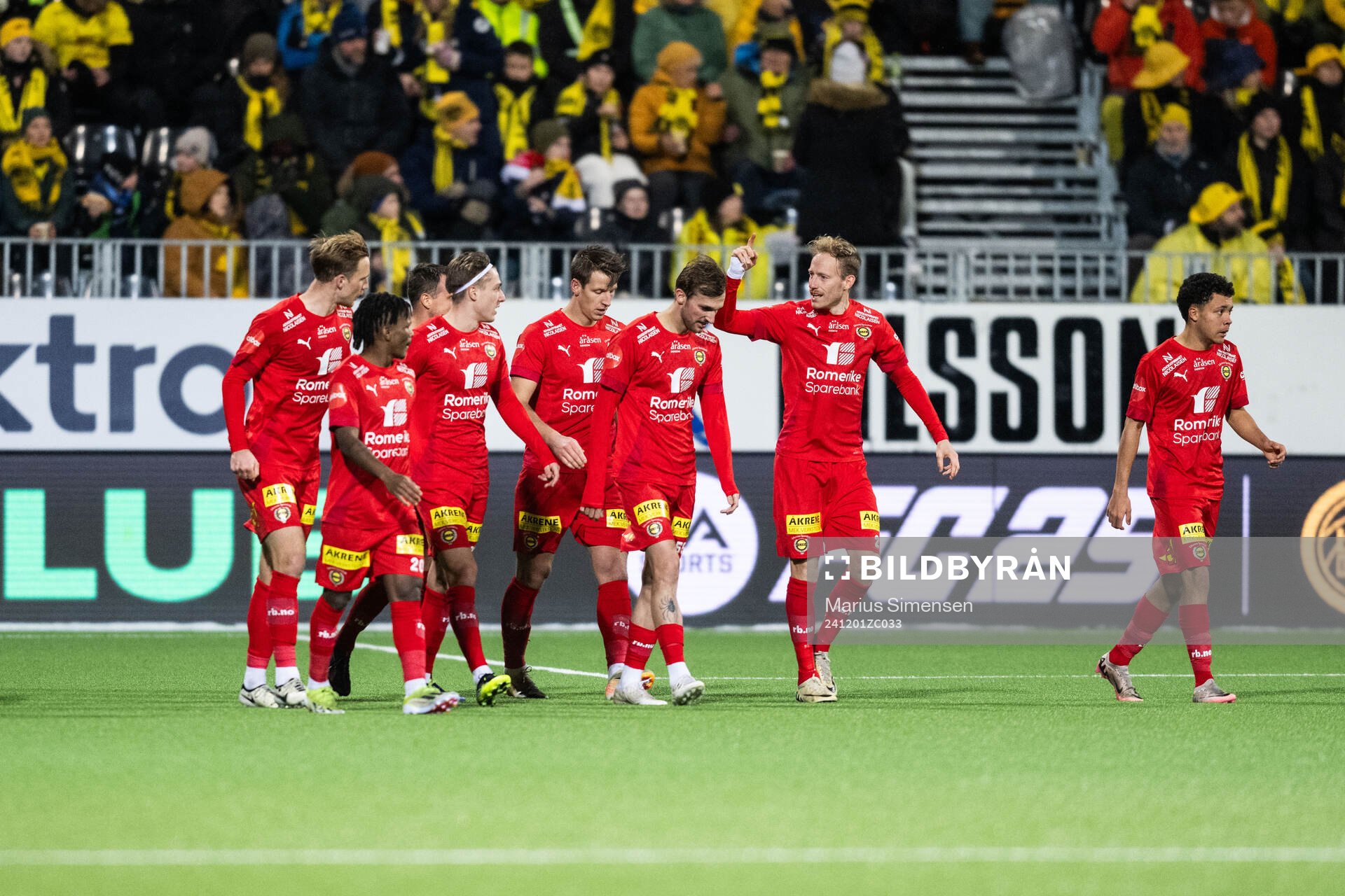 Thomas Lehne Olsen of Lillestrøm celebrates with team mates