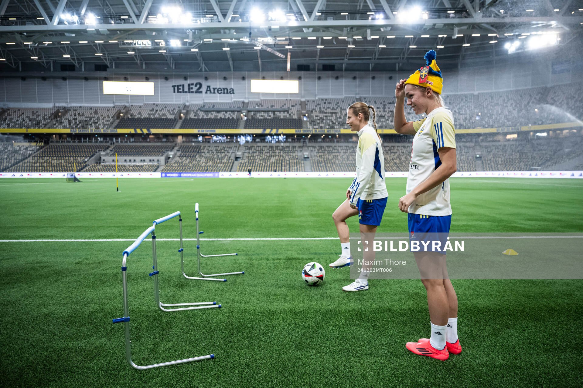 Anna Anvegård and Hanna Lundkvist of the Swedish women's