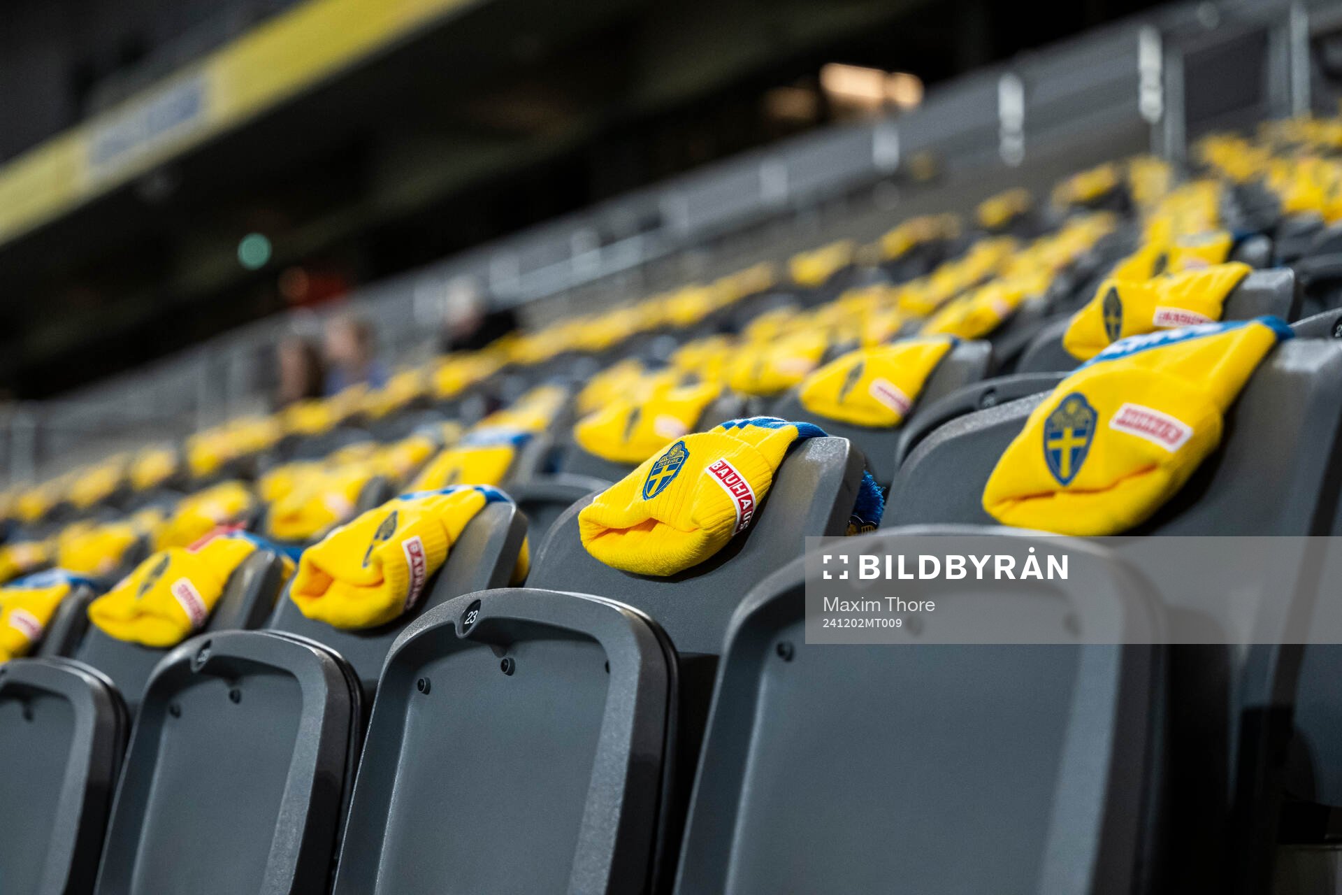 Caps with the logo of the Swedish women's national football