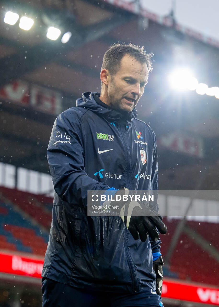 Jon Knudsen, goalkeeper coach of the Norwegian women's