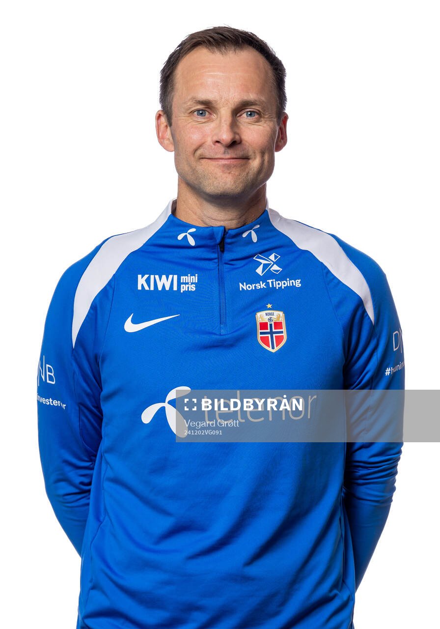 Jon Knudsen, goalkeeper coach of the Norwegian women’s