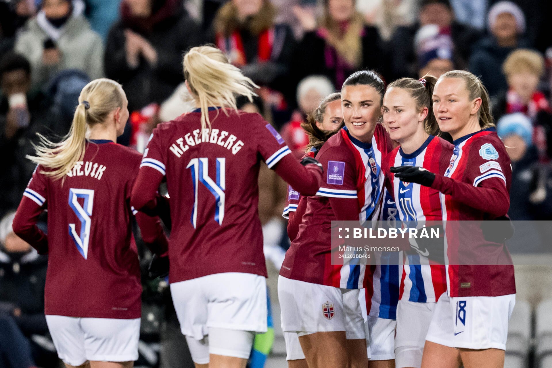 Caroline Graham Hansen of Norway celebrates
