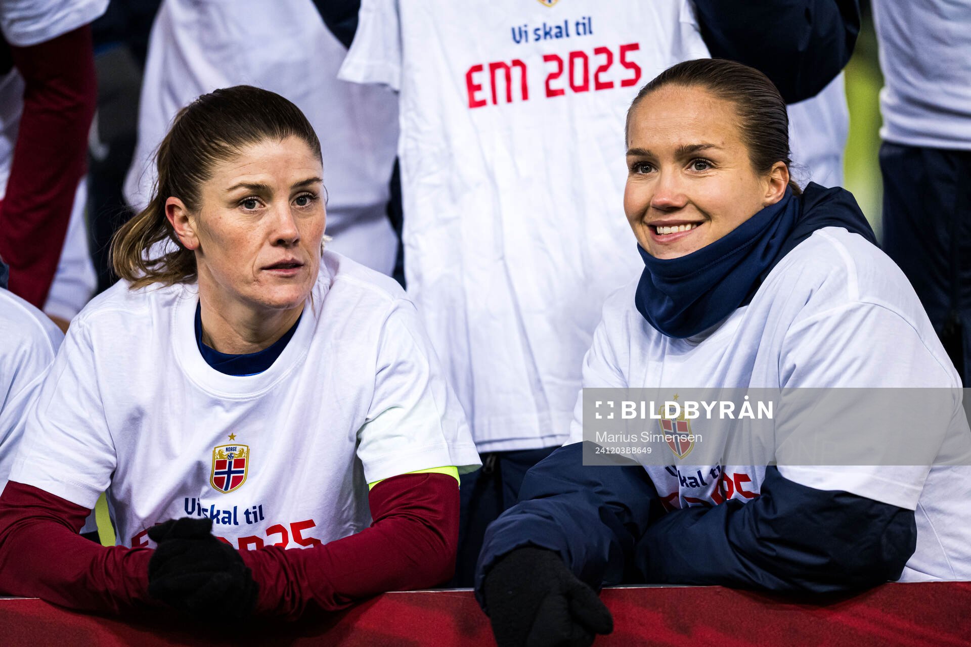 Maren Mjelde and Guro Reiten of Norway