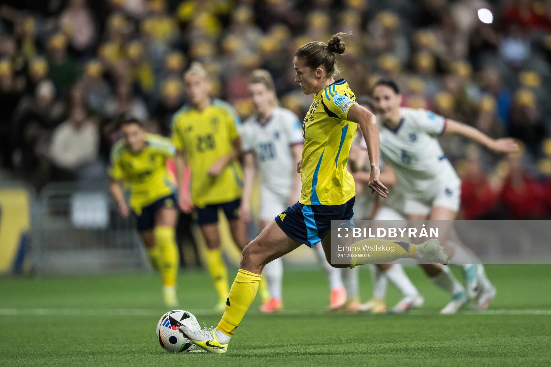 Filippa Angeldahl of Sweden scores the 1-0 goal