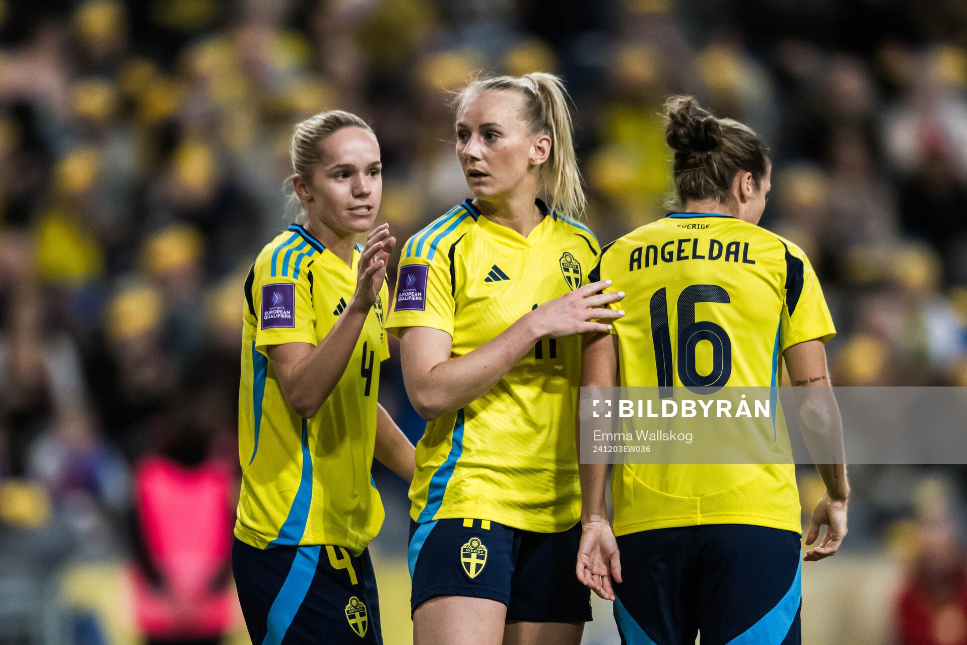 Stina Blackstenius, Hanna Lundkvist, and Filippa Angeldahl