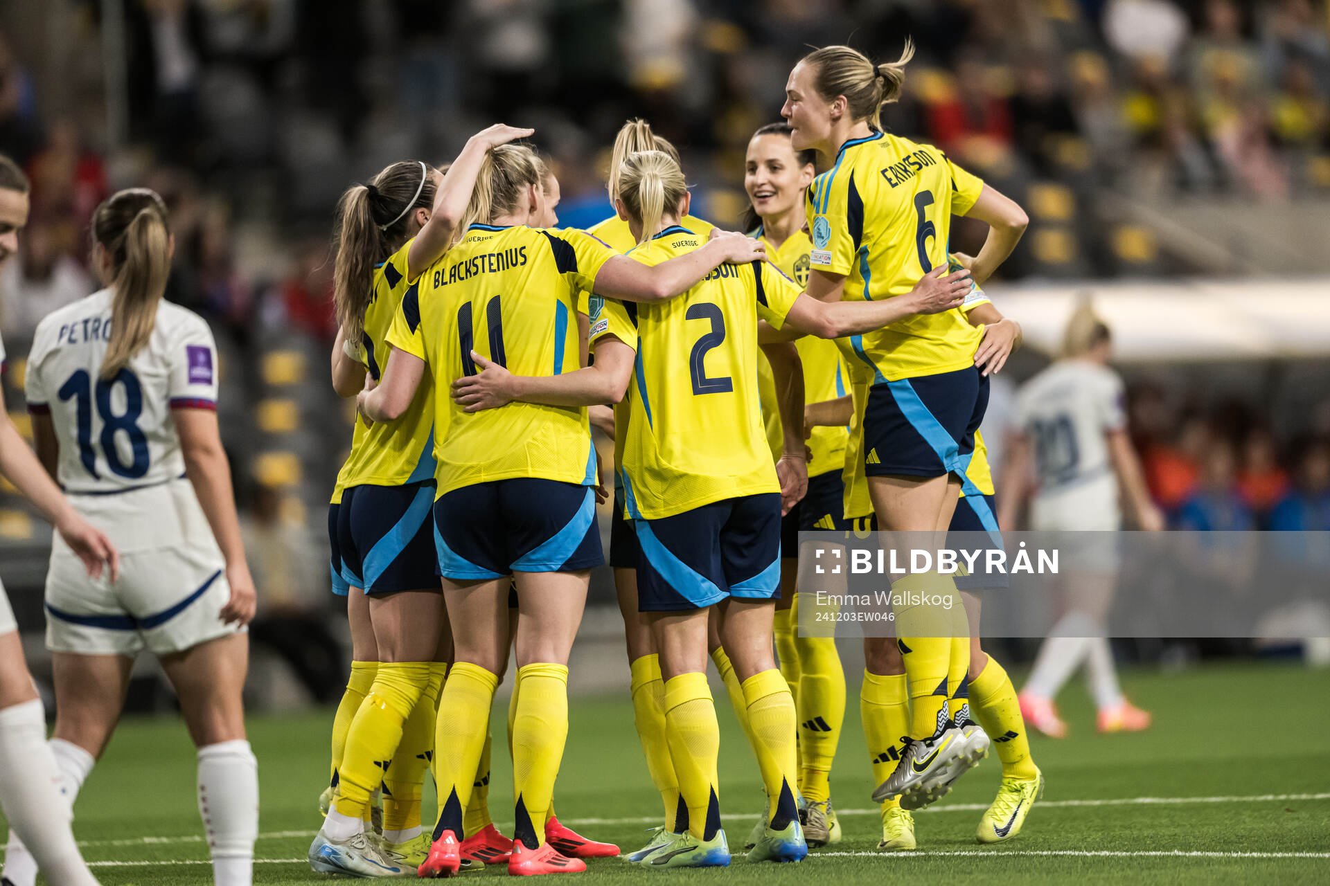 Stina Blackstenius of Sweden celebrating the 4-0 goal