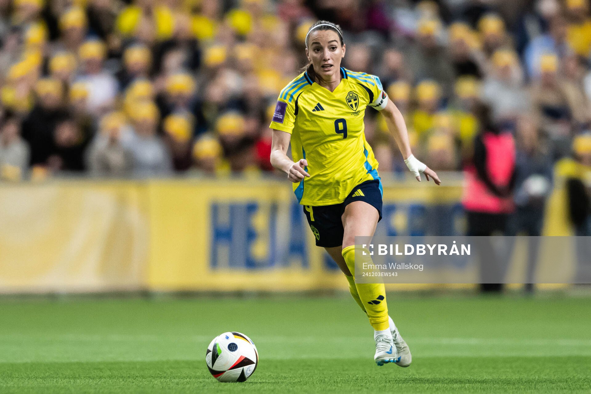 Kosovare Asllani of Sweden